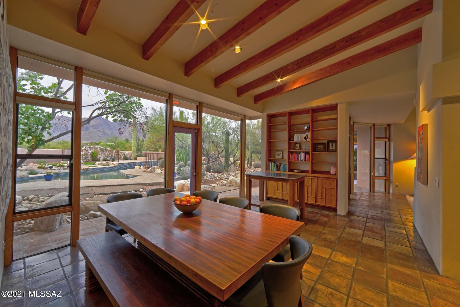 Miraval Place (1-7) - Residential