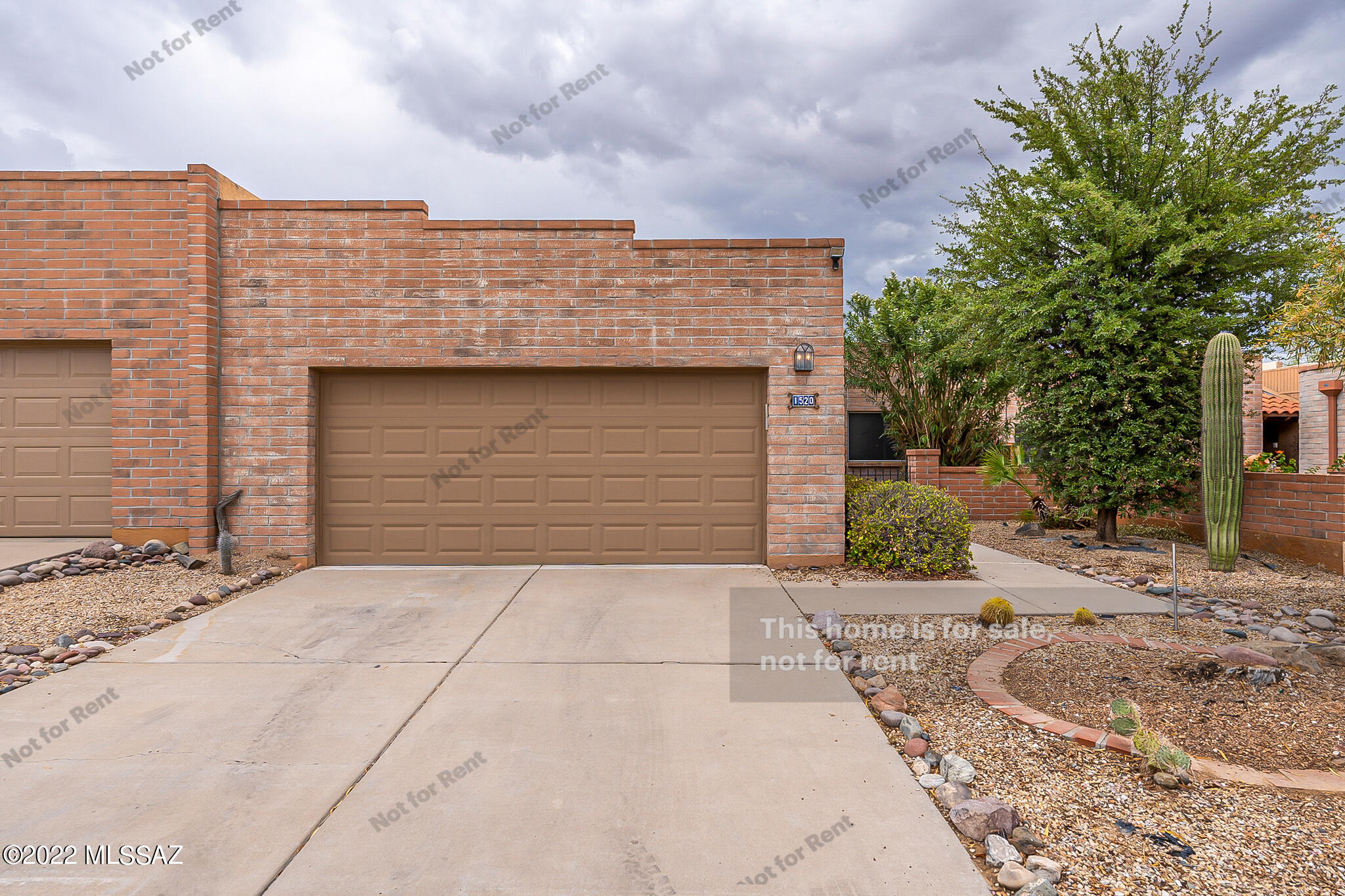 Your dream home is waiting just for you in Green Valley! The kitchen boasts generous counter space and amble cabinets, making cooking and entertaining a delight. Lighting, ceiling fans, and fixtures flow throughout. Relax in your primary suite, complete with a walk-in closet, and an en-suite bathroom. Relax with your favorite drink in the fenced in backyard with a patio. Don't wait! Make this beautiful home yours today.