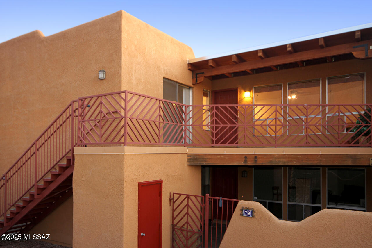 Reflections in the Catalina Condominium - Residential Lease