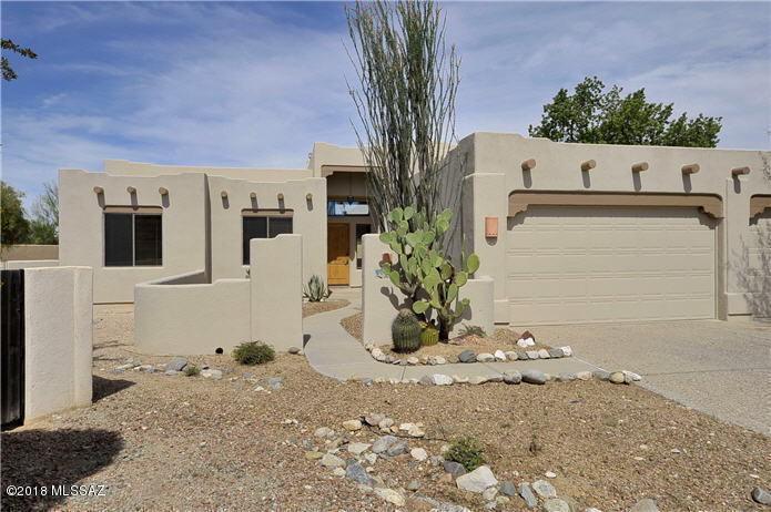 THIS HOME WILL BE AVAILABLE TO VIEW MARCH 12, 2018.
Great home on quiet cul de sac N of Orange Grove between 1st venue and Oracle with private pool/backs to common area to the west.  Three car garage. Saltillo tile and carpet.  Kitchen has eat in area and family room combo. Half bath near kitchen and garage.  Formal dining area and living room with gas fireplace. 3 bedrooms/  2 1/2 baths.  All bedrooms and patio have ceiling fans.  Laundry room.   NO washer dryer.  Hookups.  Master bedroom has large walk in closet and access to  rear yard and pool.  Washer/dryer in laundry room are not part of home; they will be removed prior to occupancy. Ask about P#360-M. Pool service and maintenance covered by Owner.