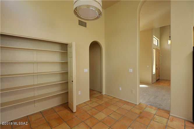 Shadow View Estates (1-85) - Residential Lease