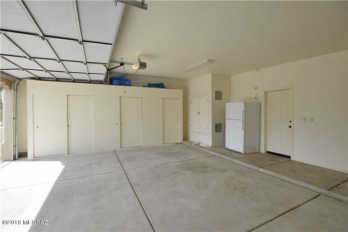 Shadow View Estates (1-85) - Residential Lease