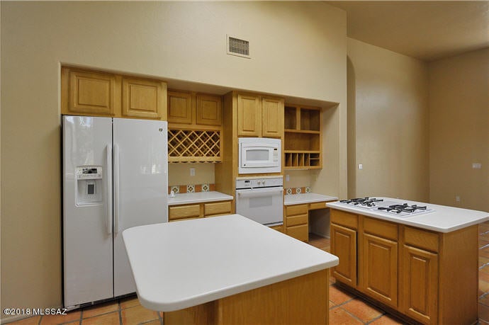 Shadow View Estates (1-85) - Residential Lease
