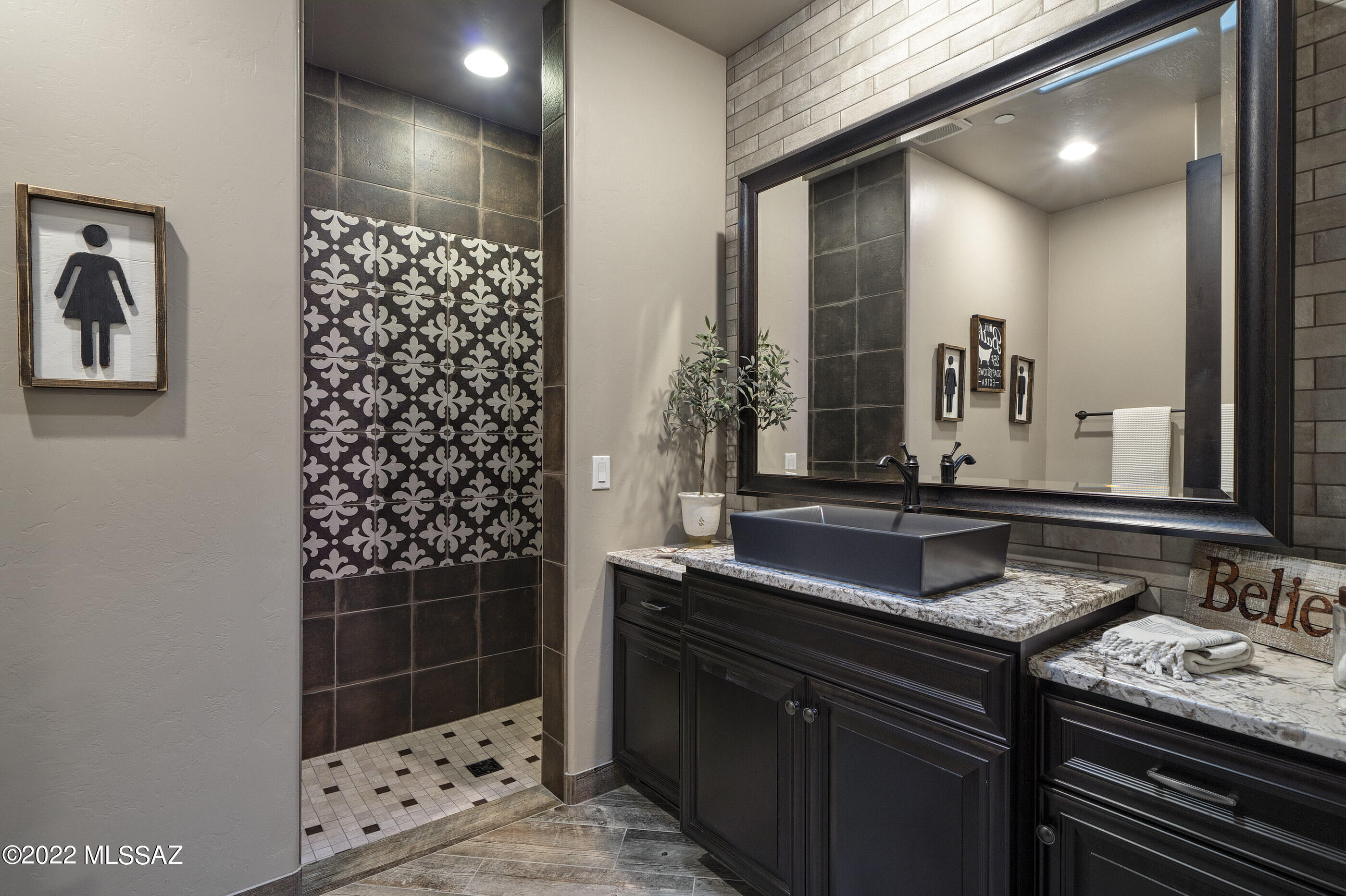 Oro Valley Estates - Residential