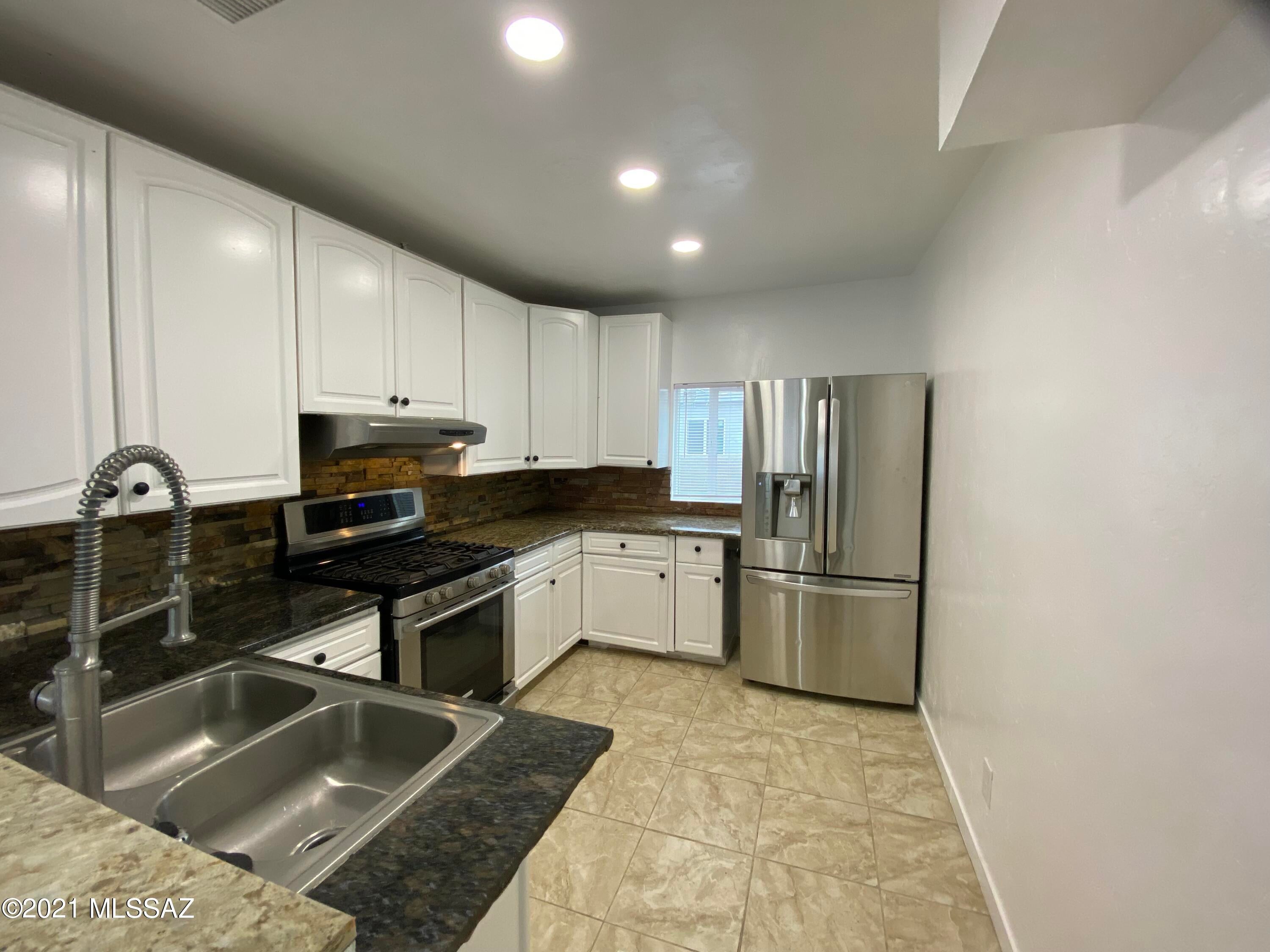 Coronado Heights - Residential Lease