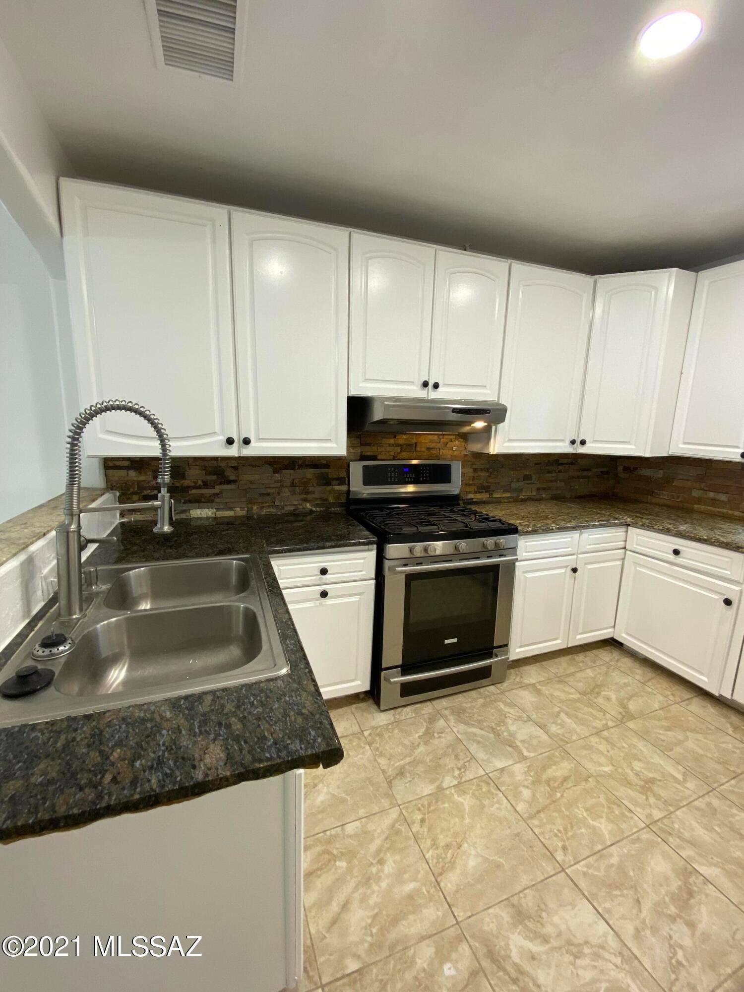 Coronado Heights - Residential Lease