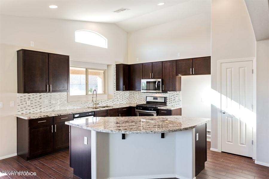 Colonia De Los Alamos - Desert Creek - Residential