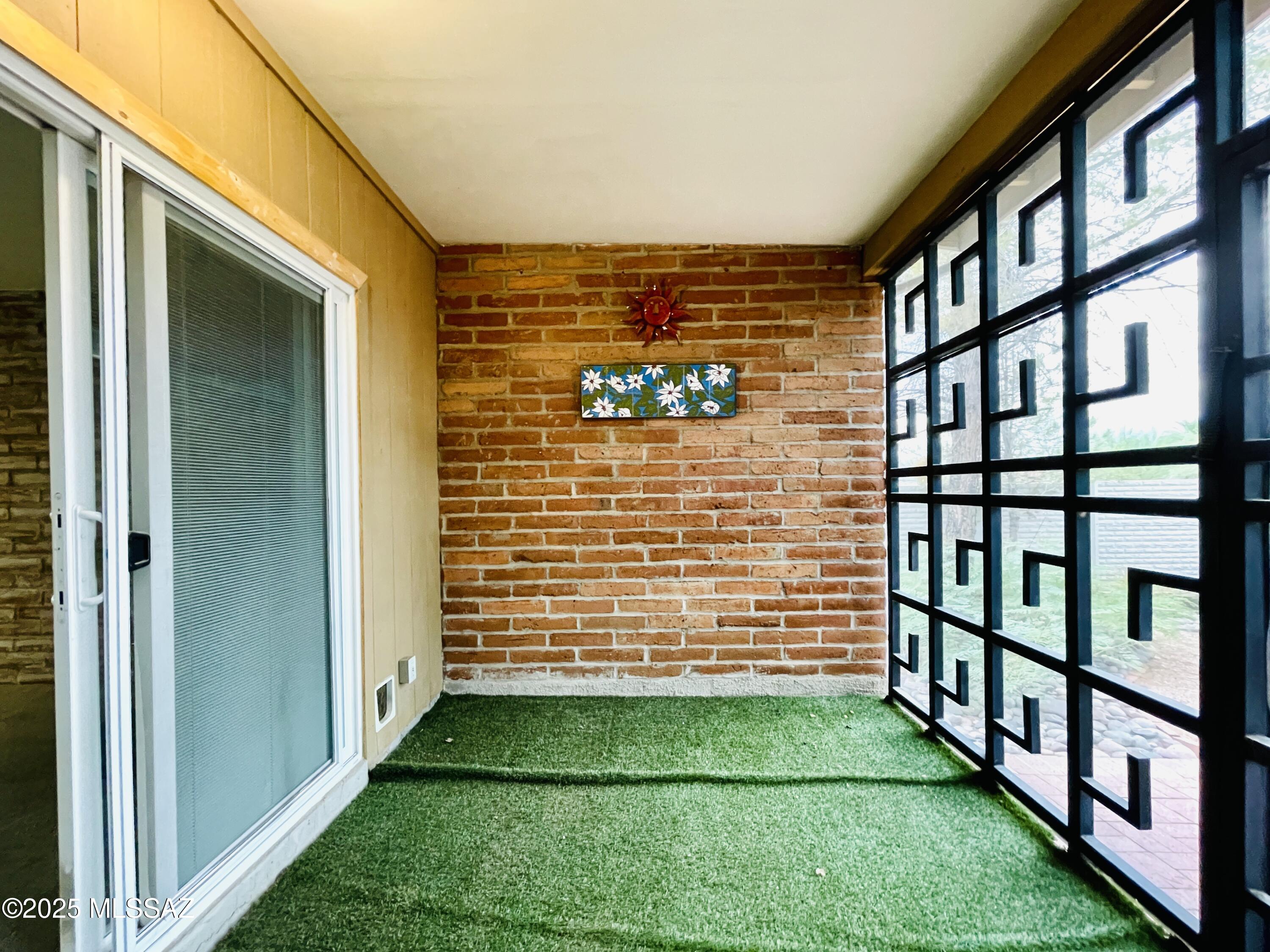 American Villa Resub - Residential Lease