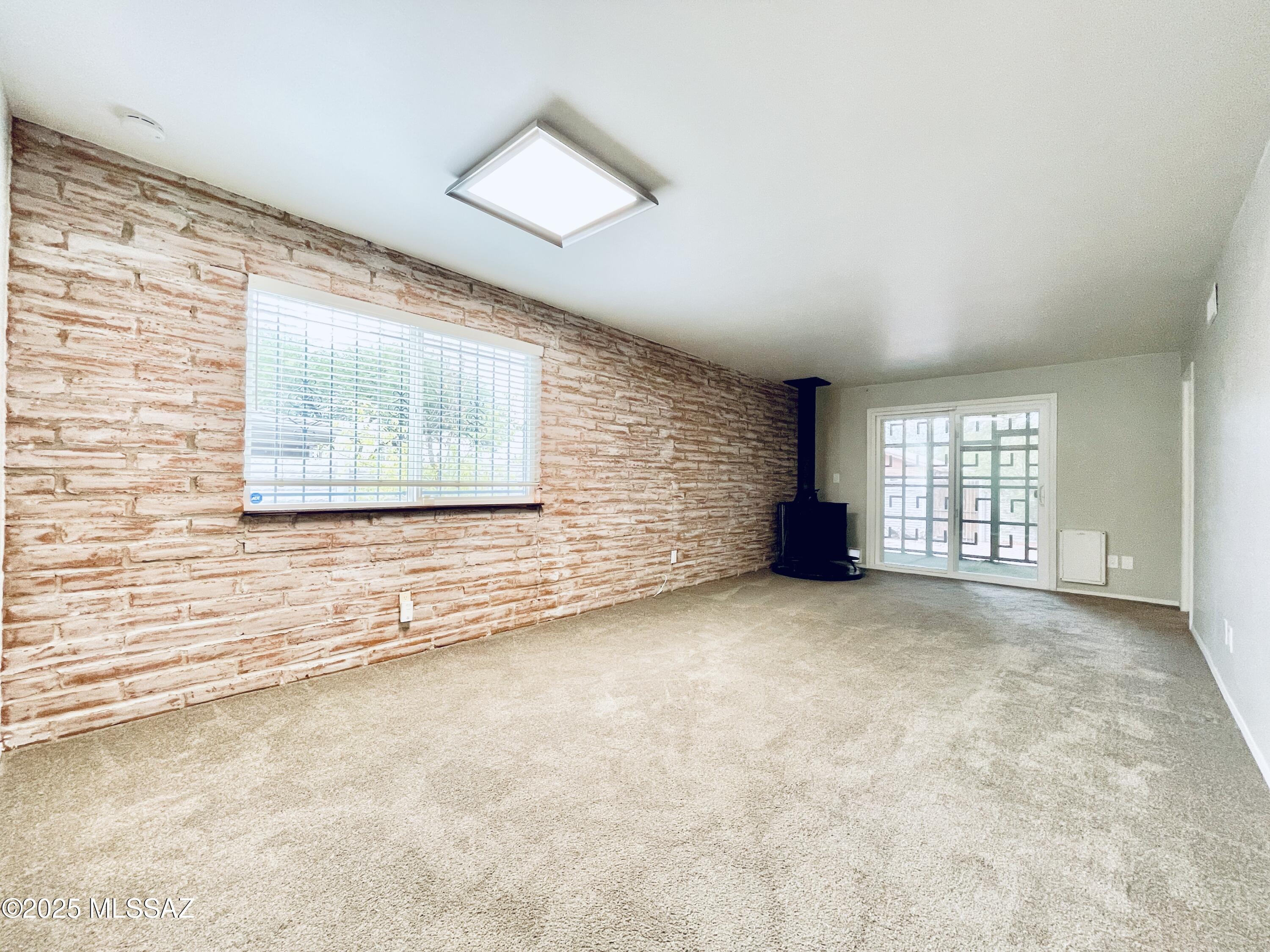 American Villa Resub - Residential Lease