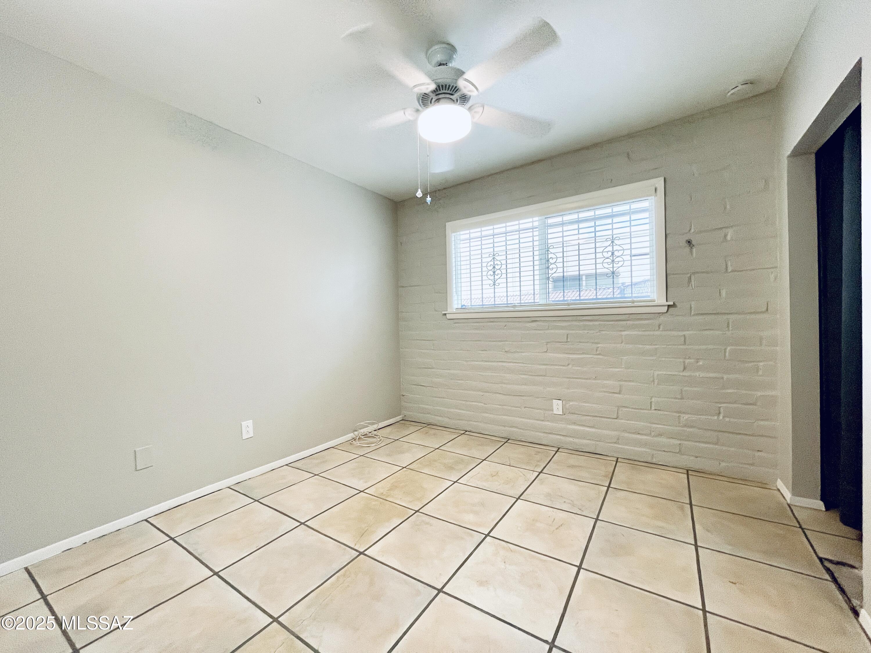 American Villa Resub - Residential Lease