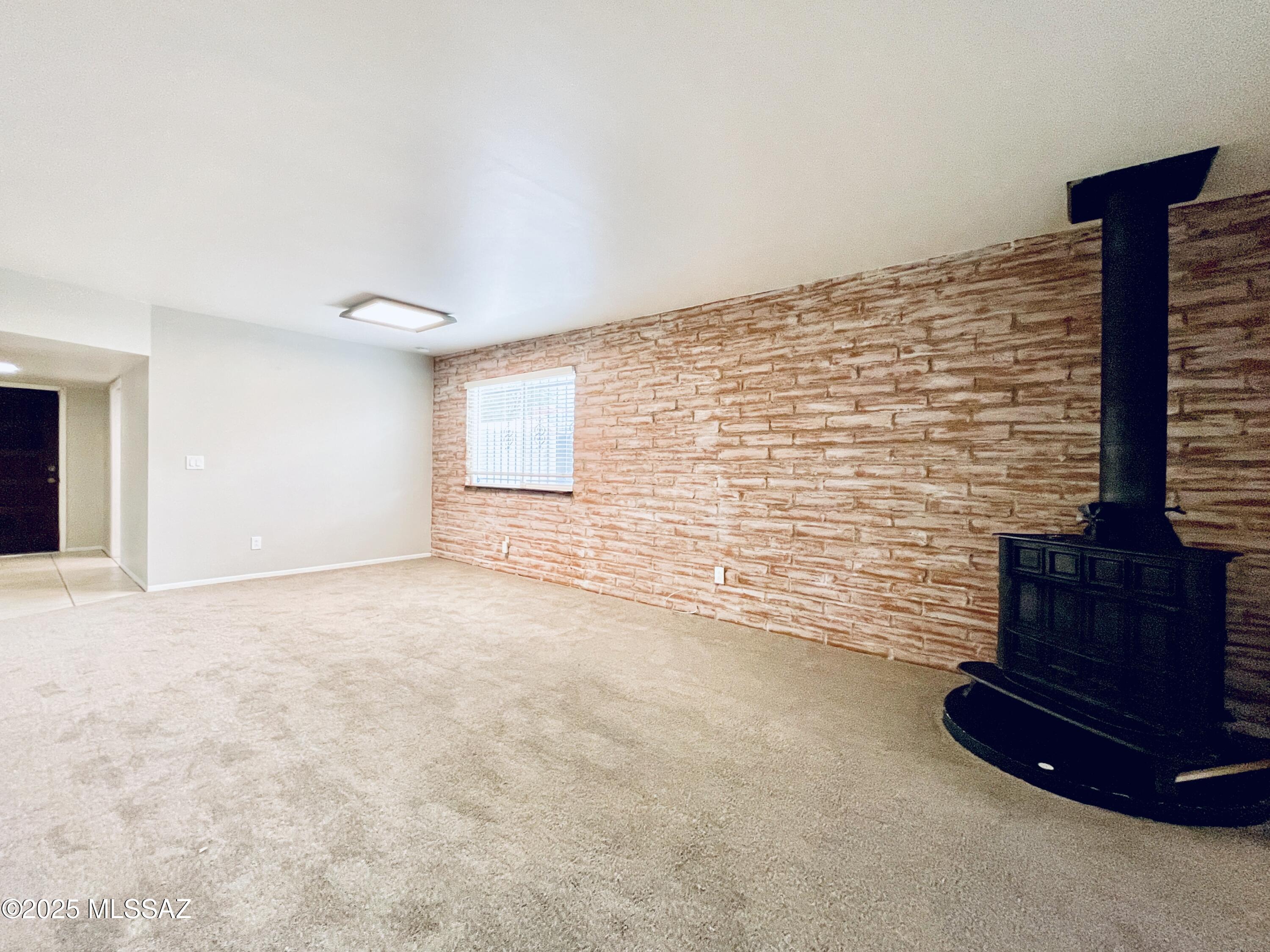 American Villa Resub - Residential Lease