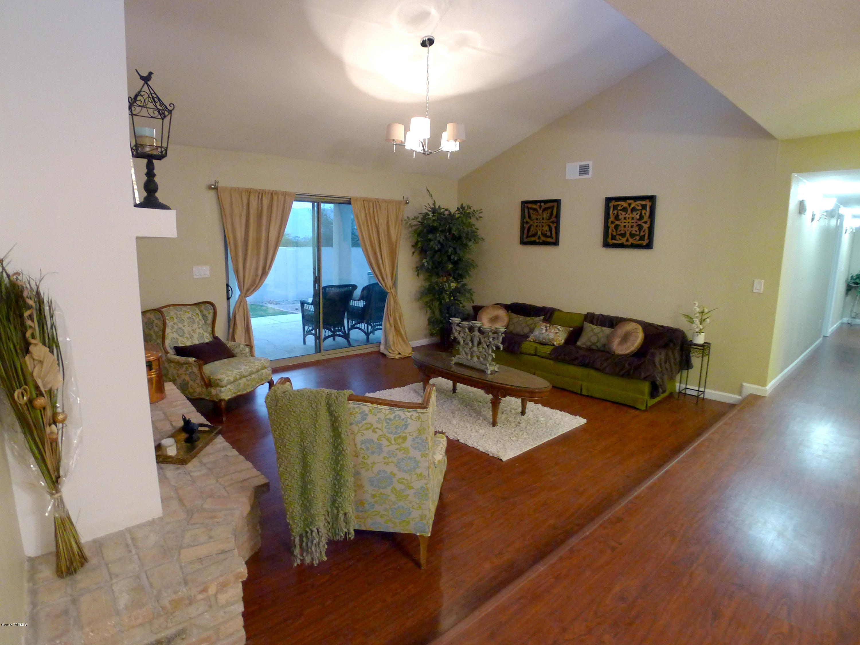 Houghton Acres (1-21) - Residential