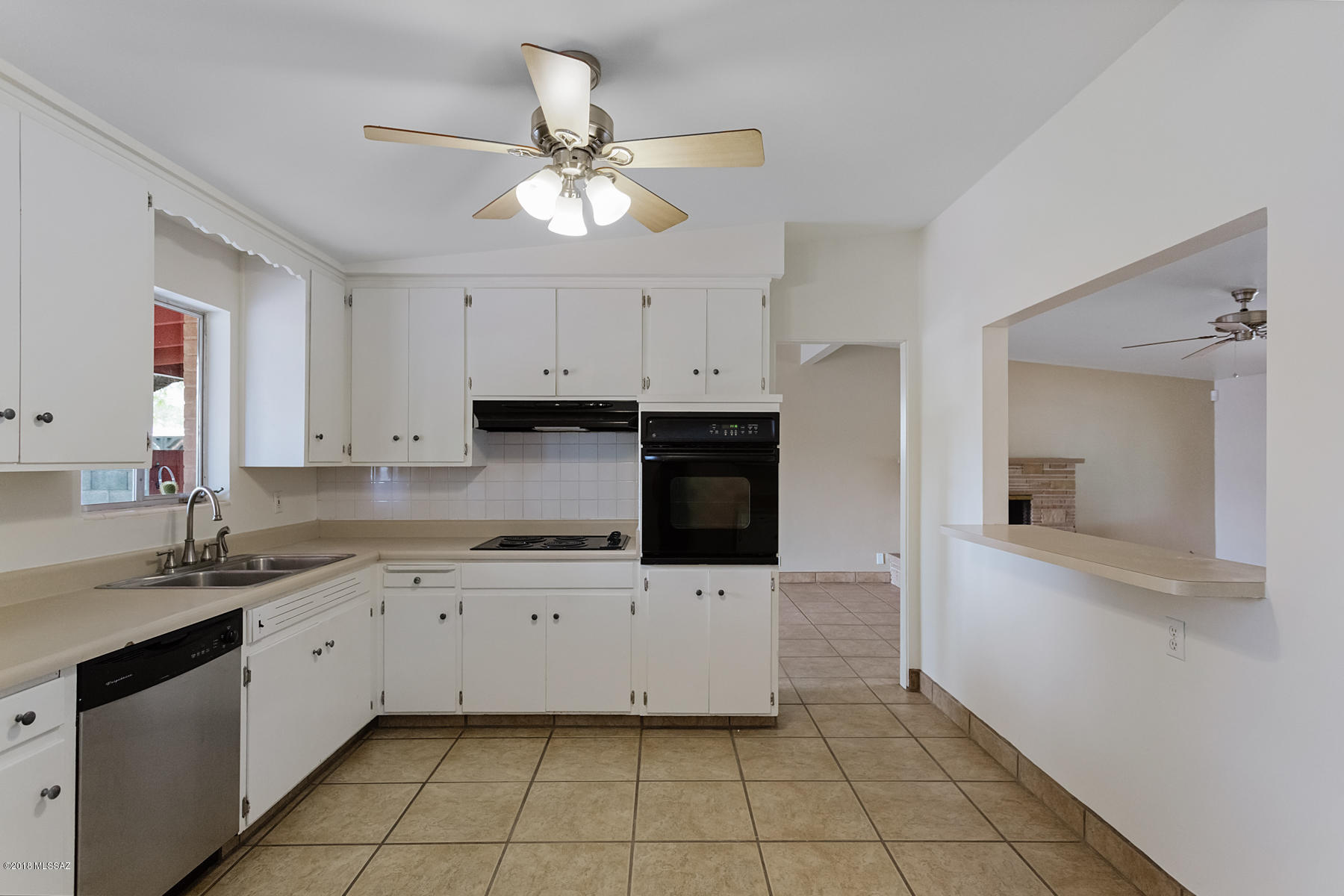 Carlos Terrace - Residential
