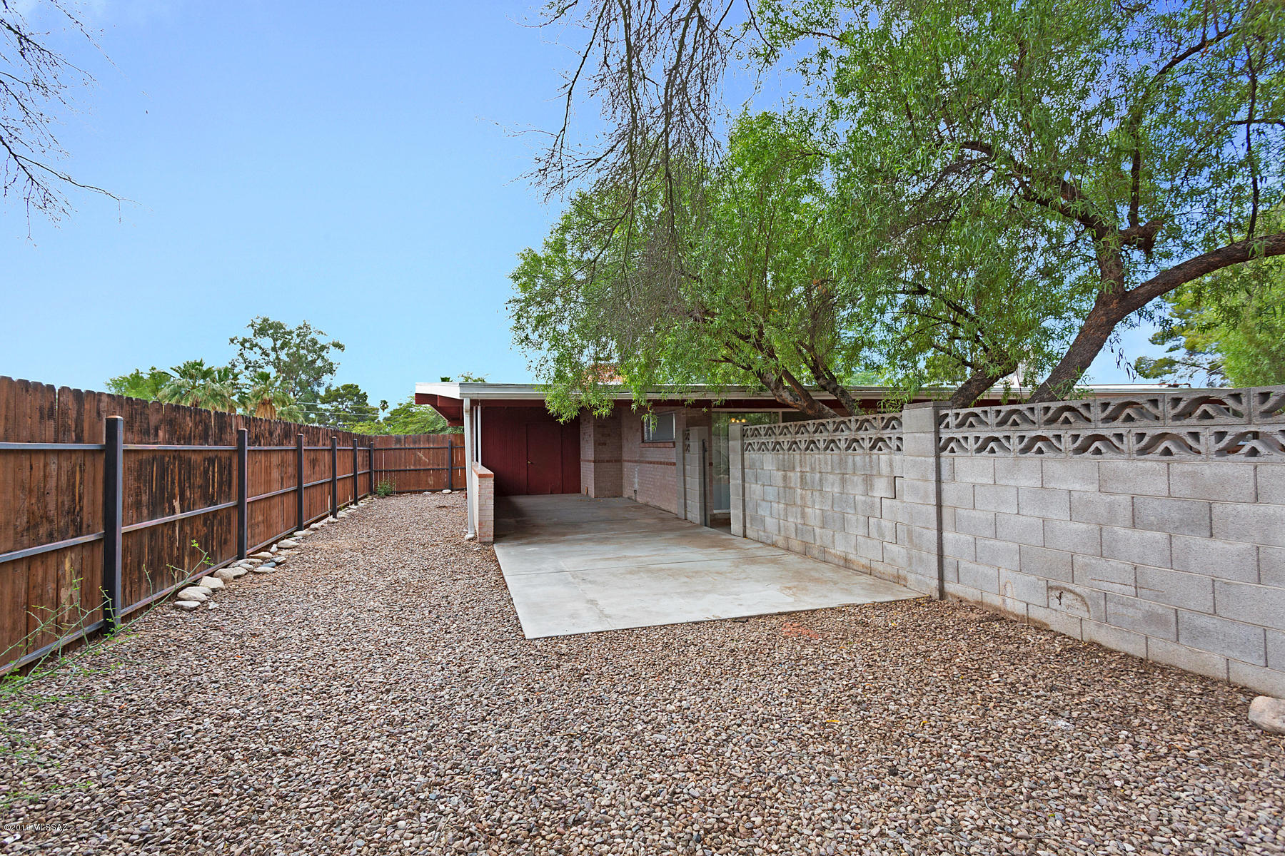 Carlos Terrace - Residential