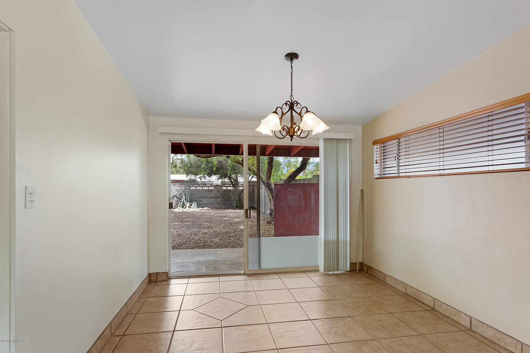 Carlos Terrace - Residential