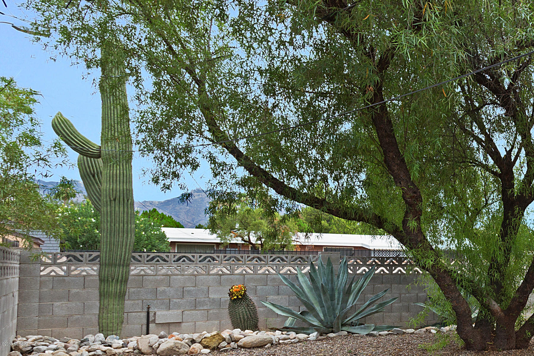 Carlos Terrace - Residential