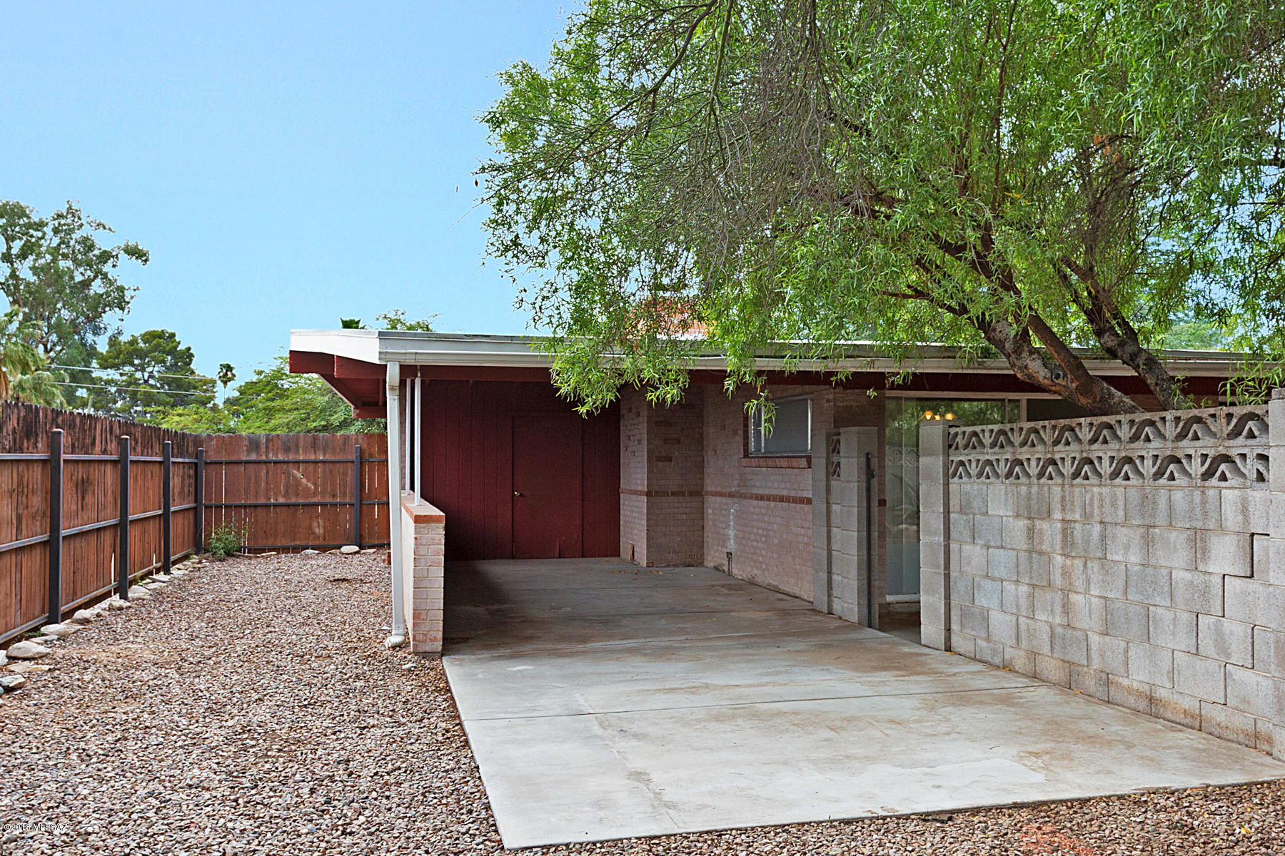 Carlos Terrace - Residential