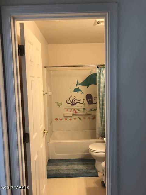 Riverhaven (1-373) - Residential Lease