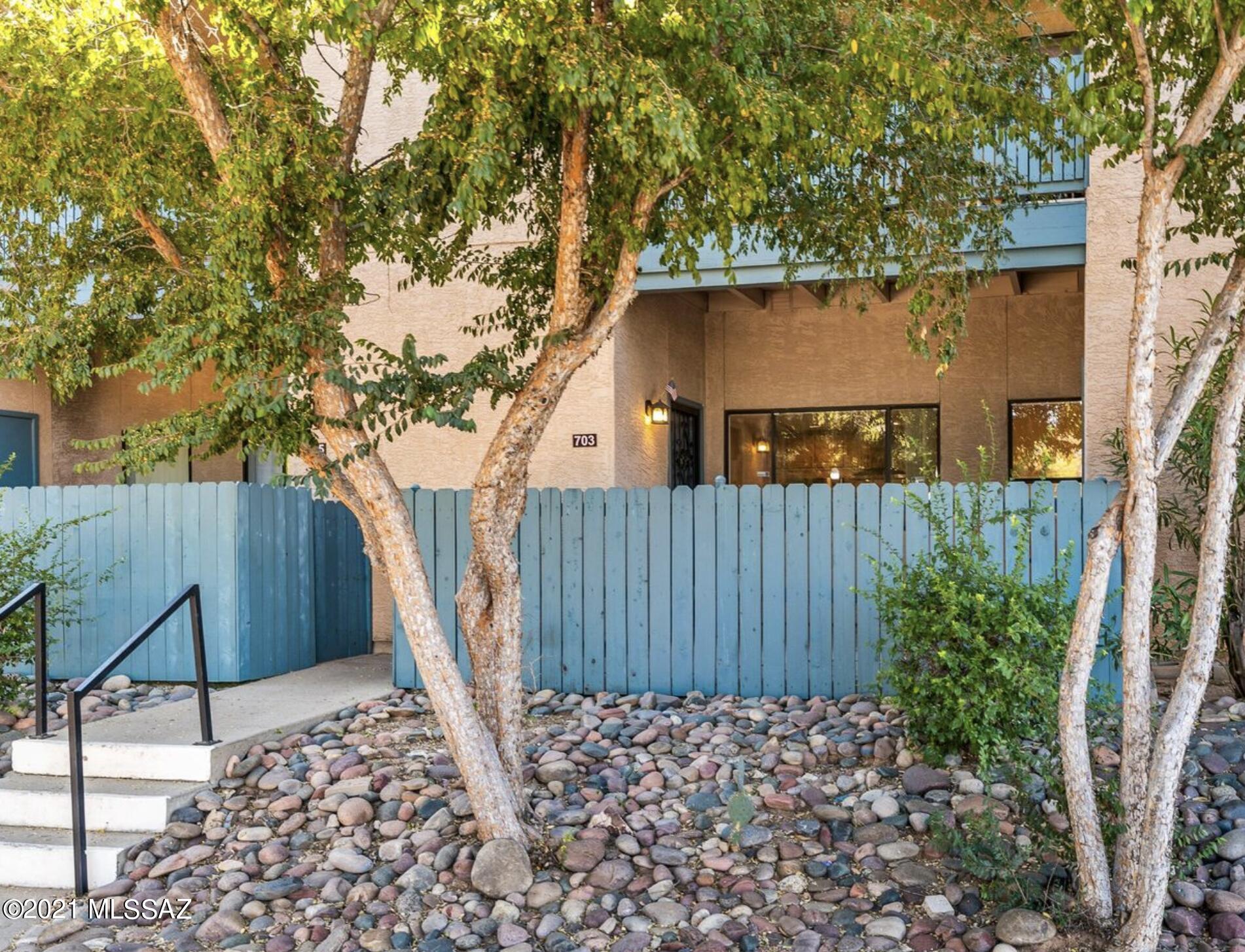 Remarkable 2 bed 2 bath unit on ground floor. Granite counter in kitchen with beautiful cabinets. Condo has no carpet! Washer/Dryer included. Walk in closet in master bedroom. Community has Pool - Spa and Tennis Court that is just across the condo!  Located right off of Speedway for easy access to bus route and close to shopping and hospitals.