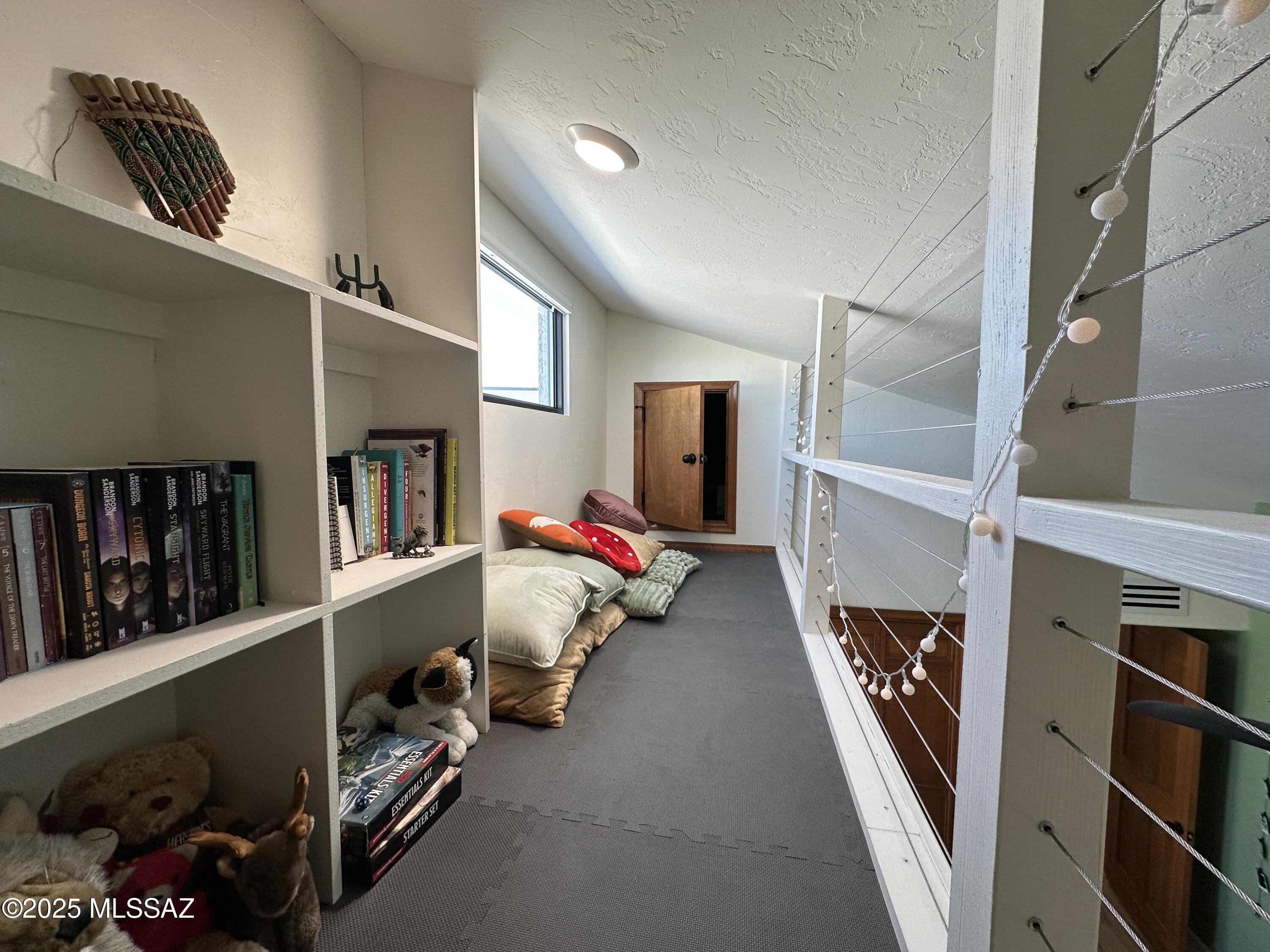 Sabino Vista Hills (159-224) - Residential