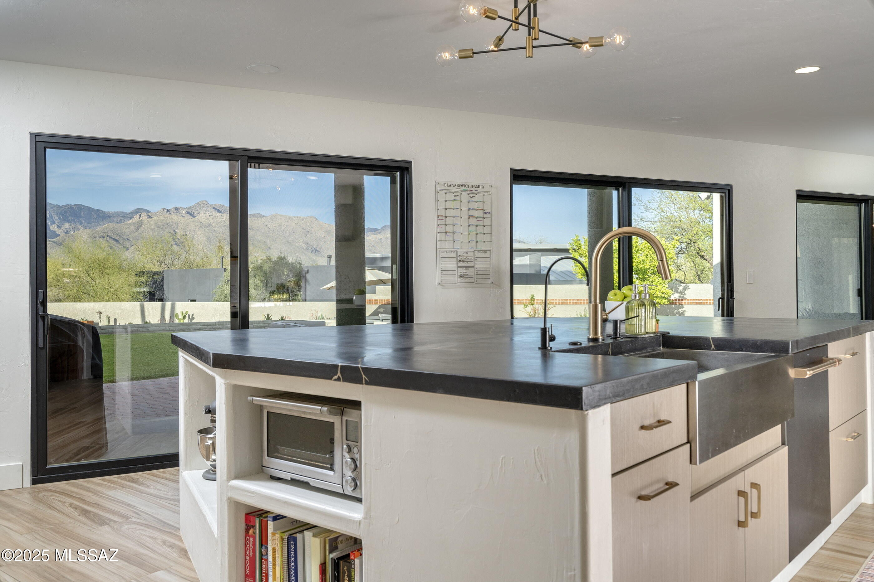 Sabino Vista Hills (159-224) - Residential