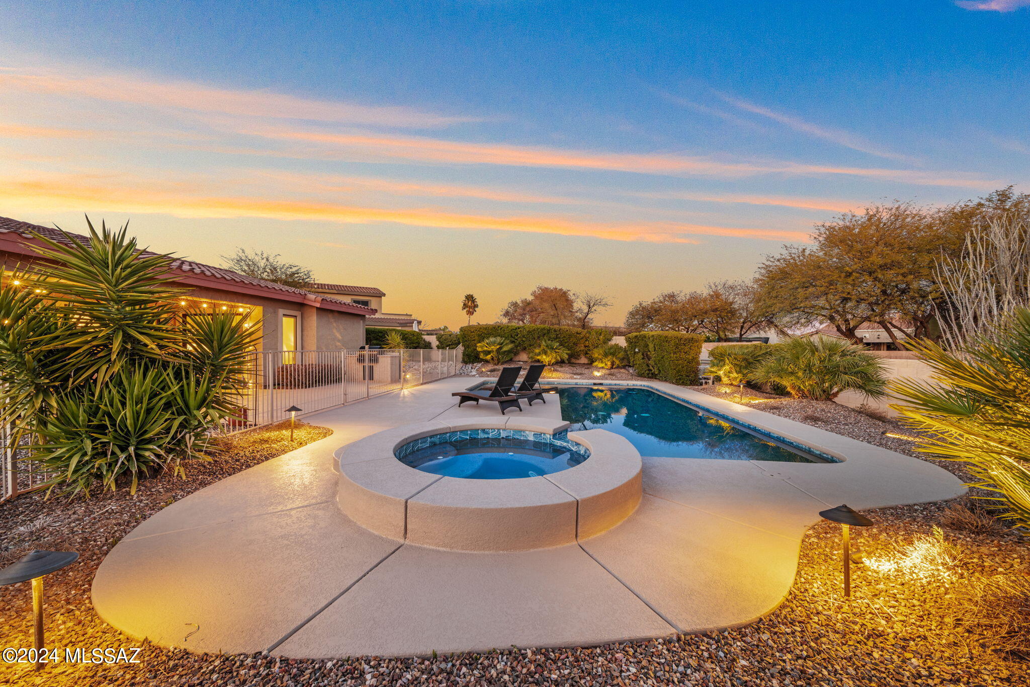 Mira Vista (1-60) - Residential