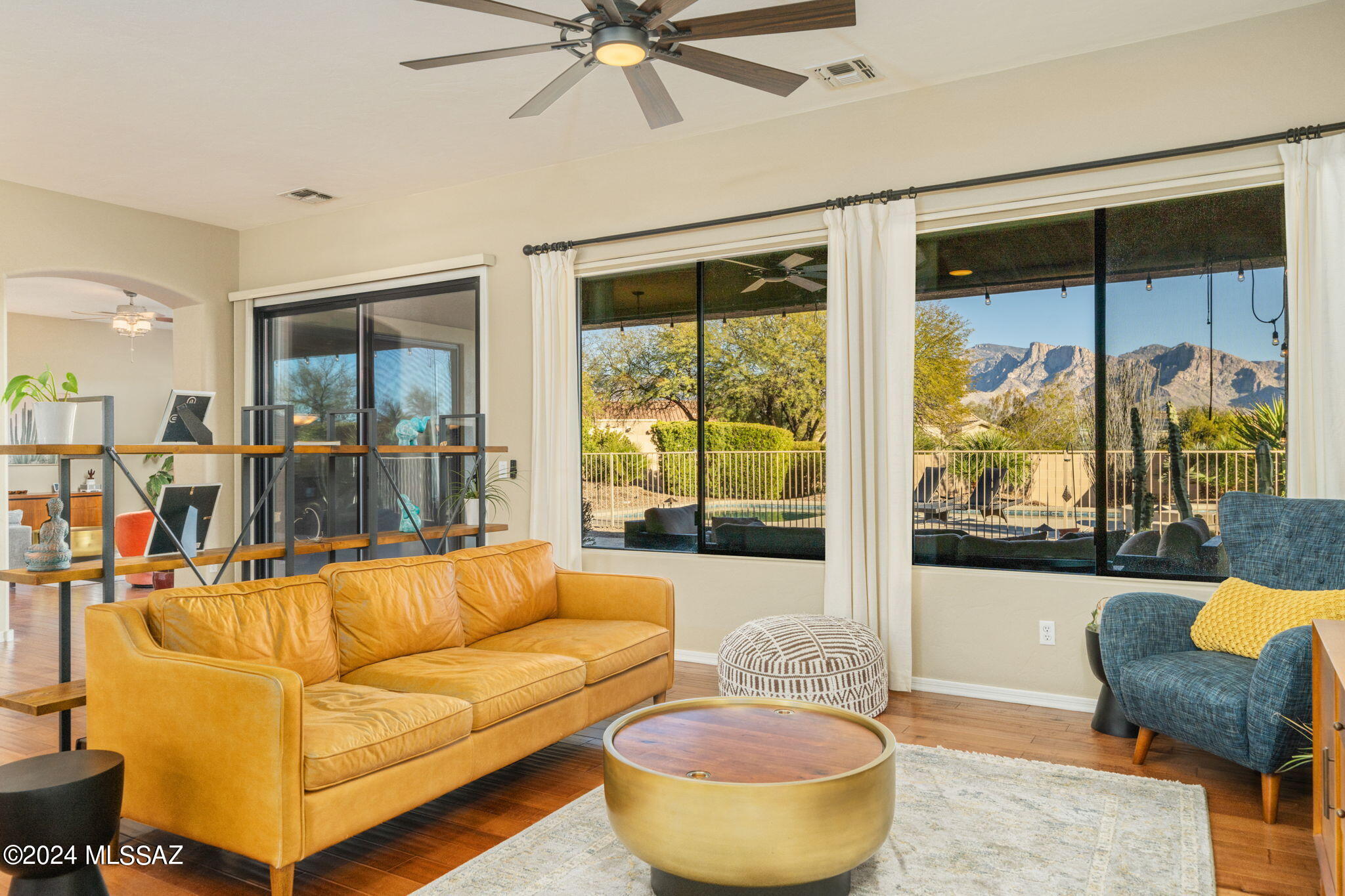 Mira Vista (1-60) - Residential