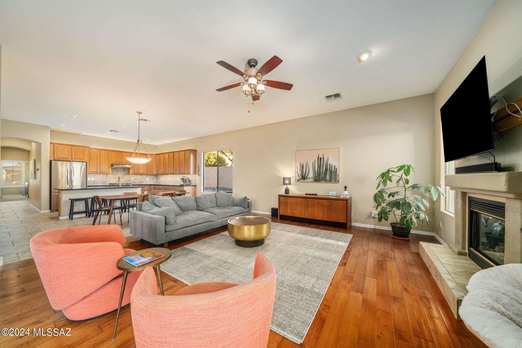 Mira Vista (1-60) - Residential