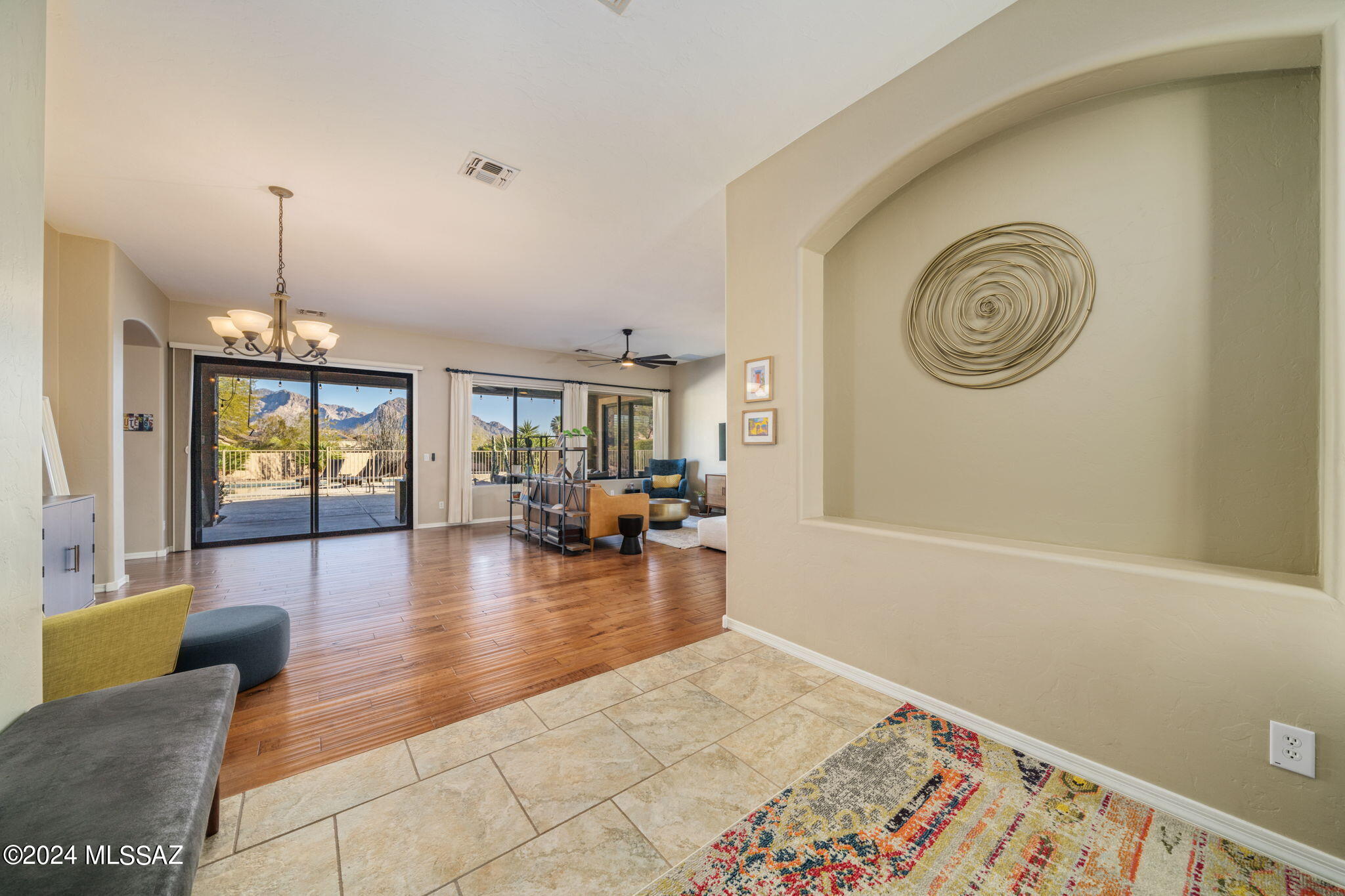 Mira Vista (1-60) - Residential