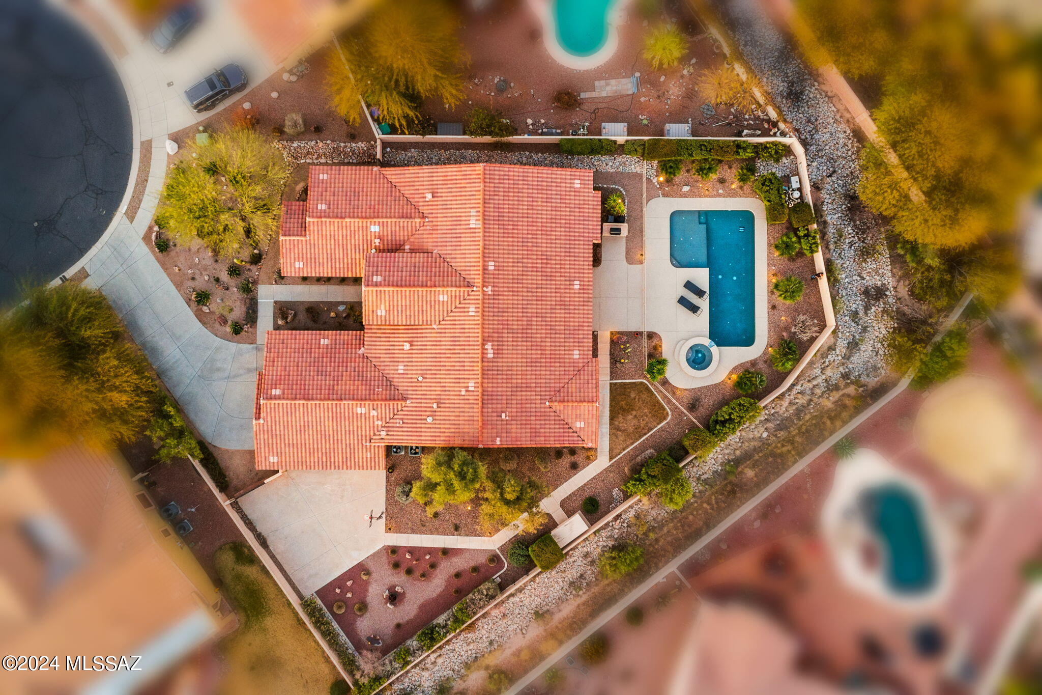 Mira Vista (1-60) - Residential