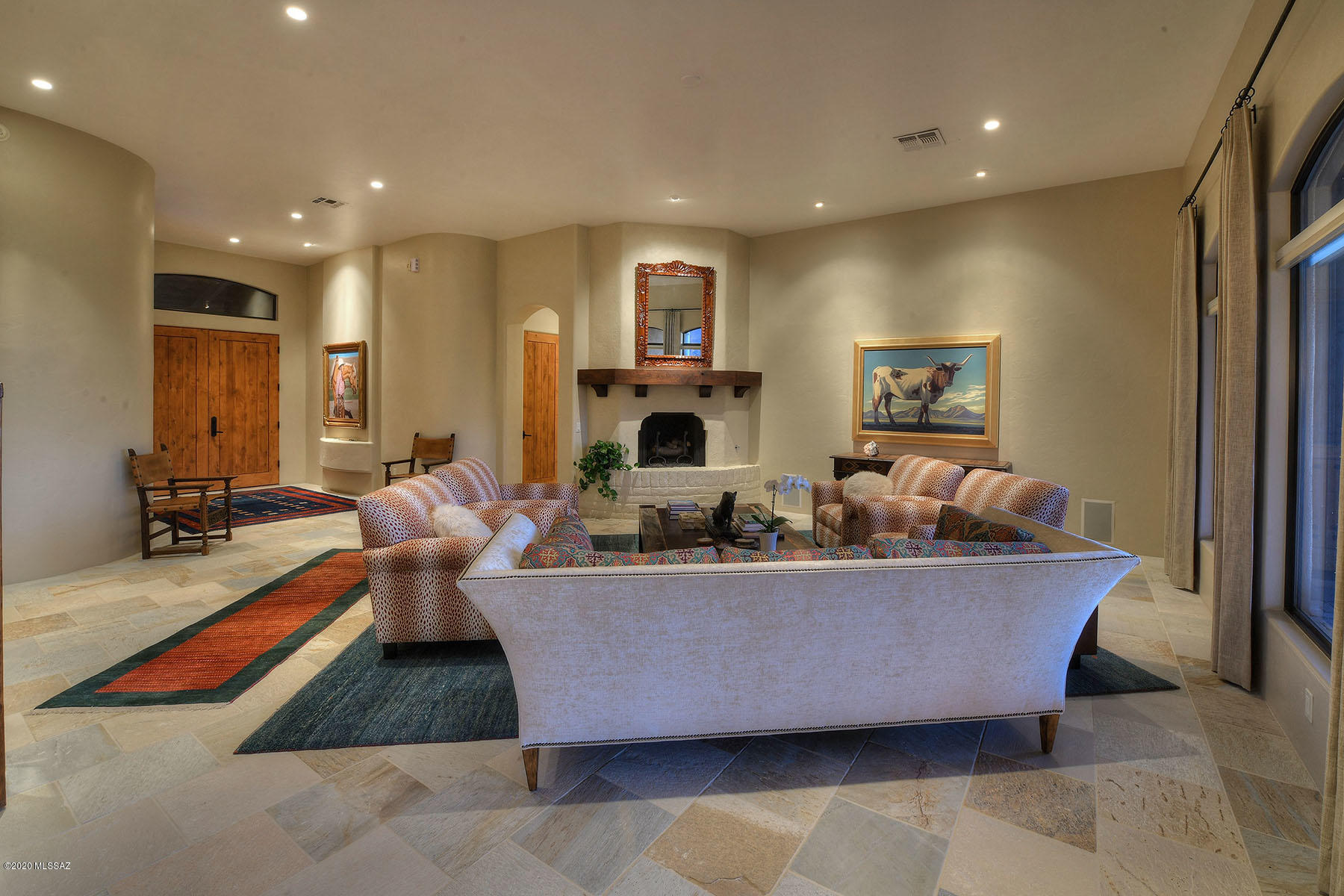 Sabino Mountain (1-290) - Residential