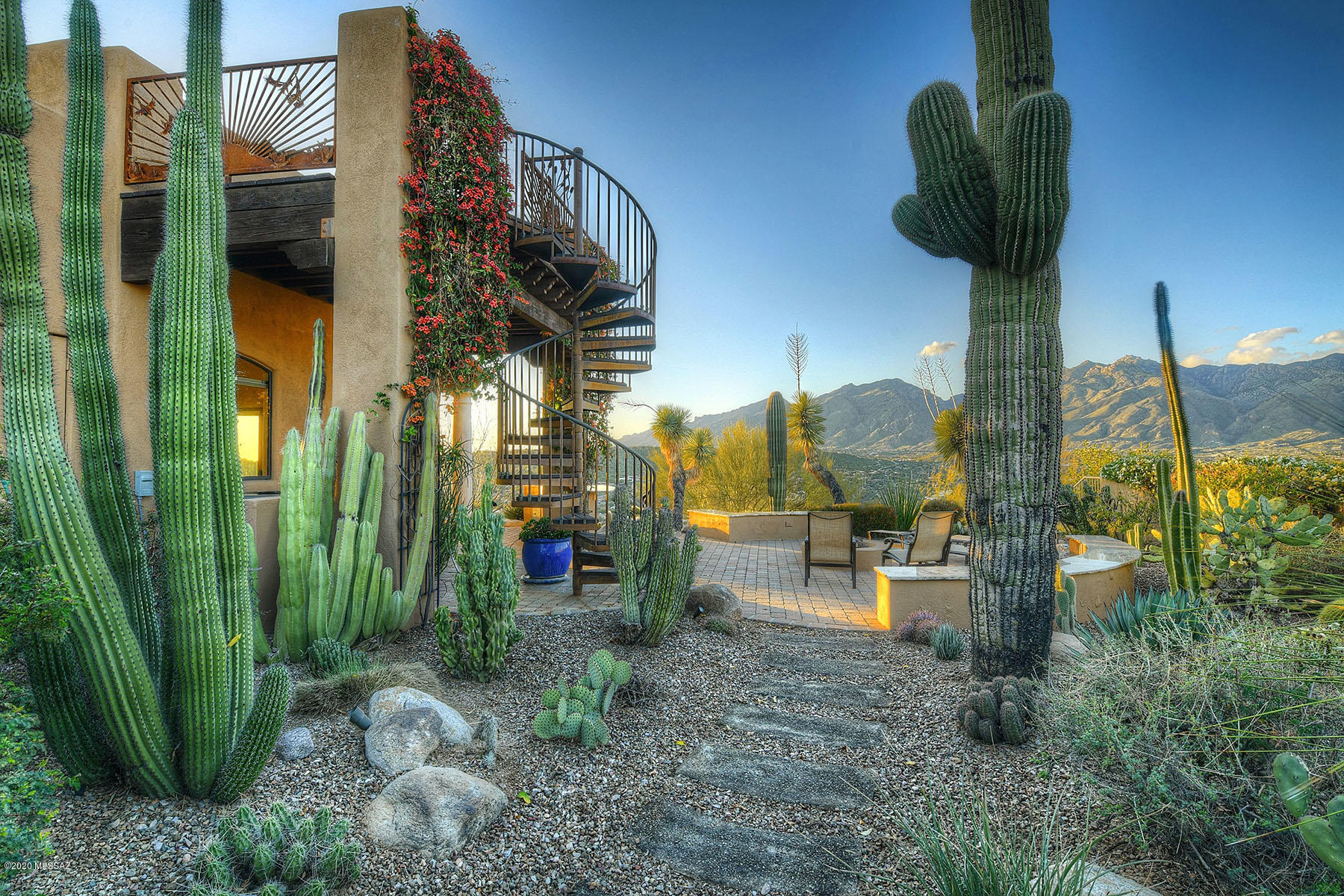 Sabino Mountain (1-290) - Residential