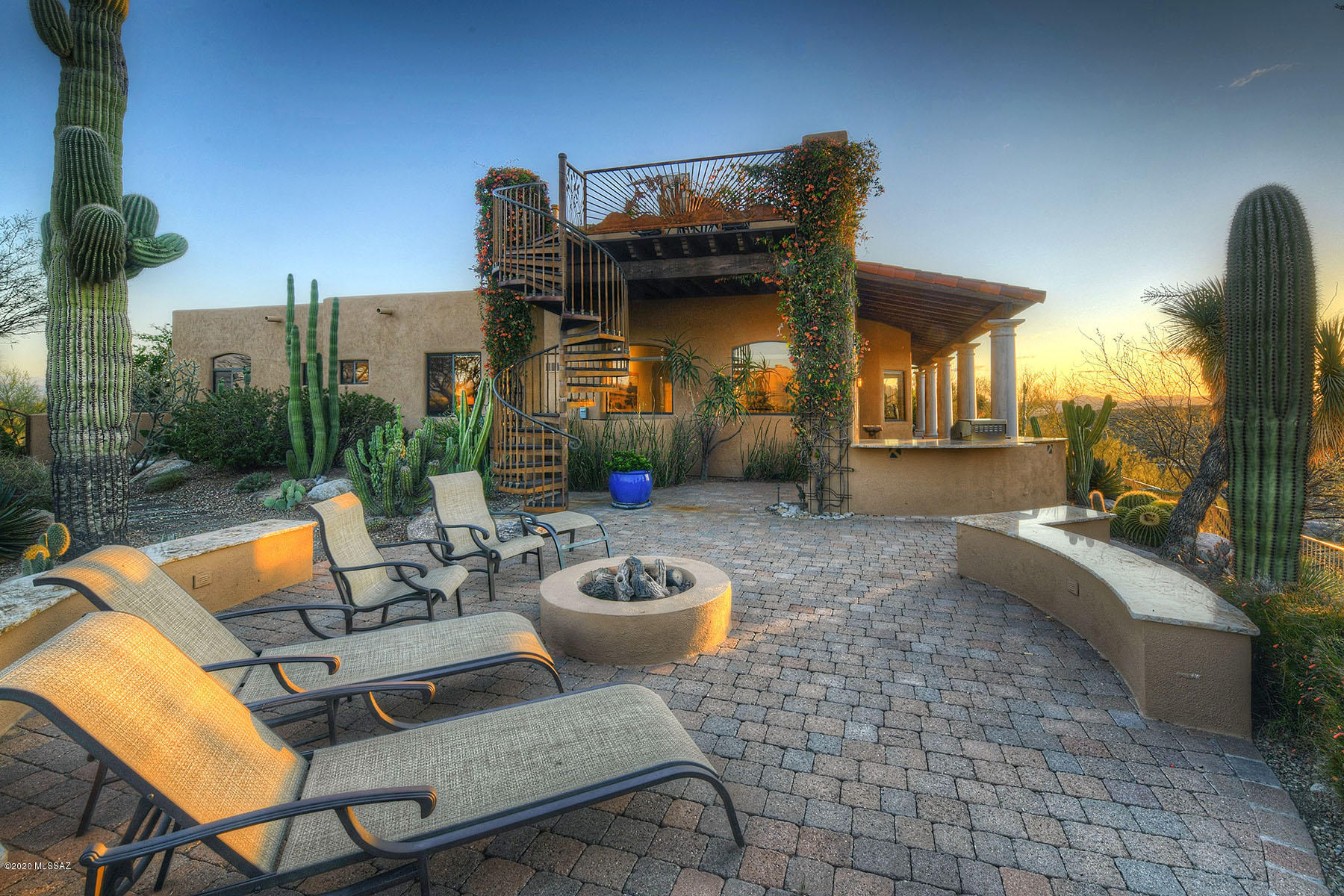 Sabino Mountain (1-290) - Residential
