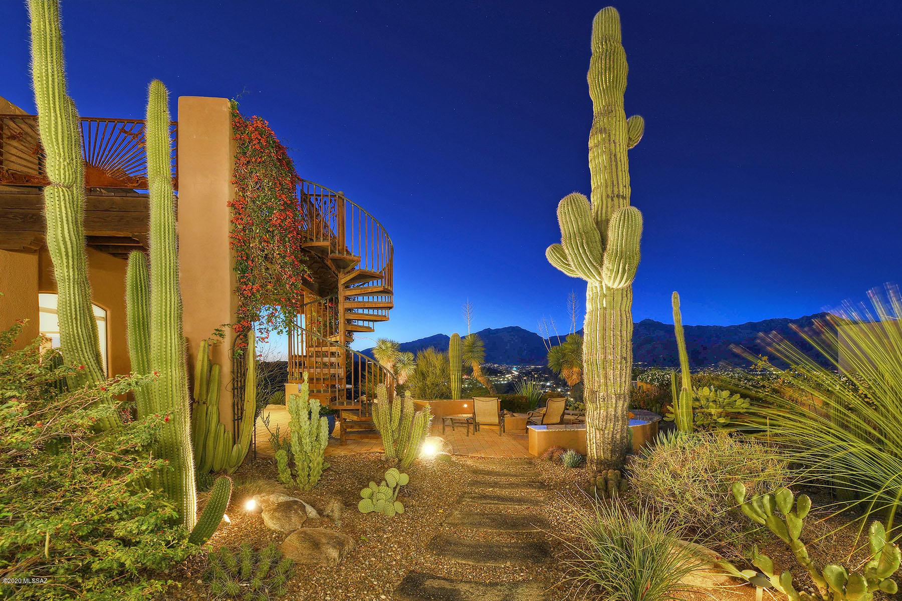 Sabino Mountain (1-290) - Residential