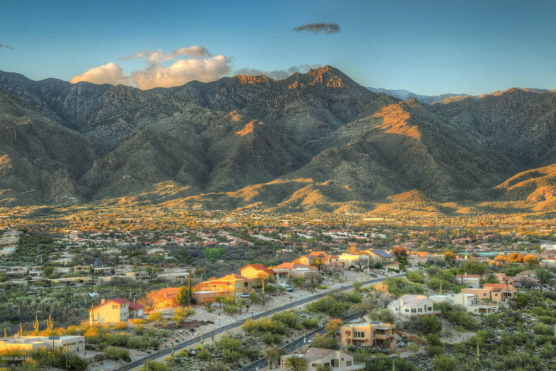 Sabino Mountain (1-290) - Residential