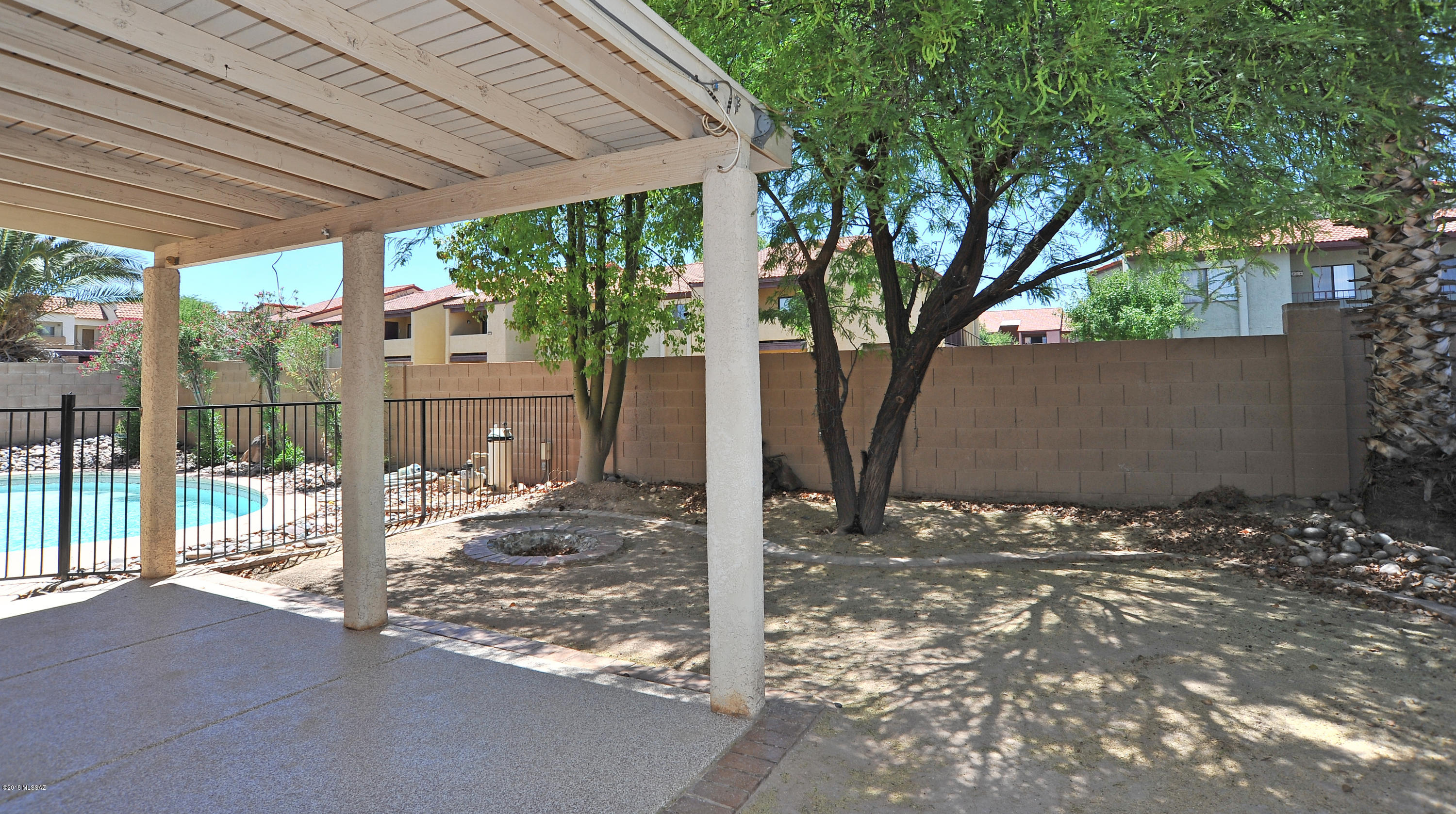 Seneca Terrace (1-60) - Residential