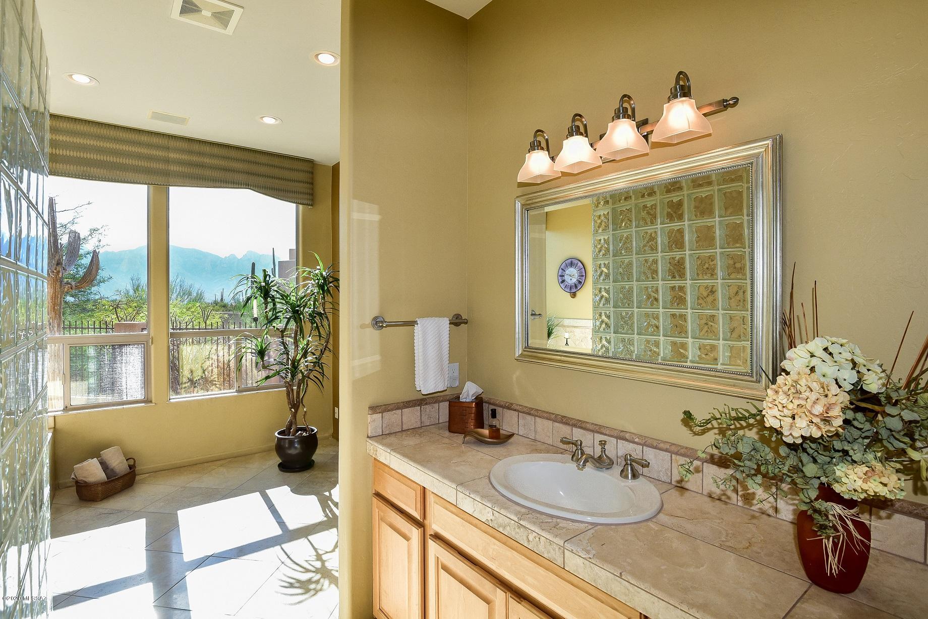 Honey Bee Canyon Estates - Residential