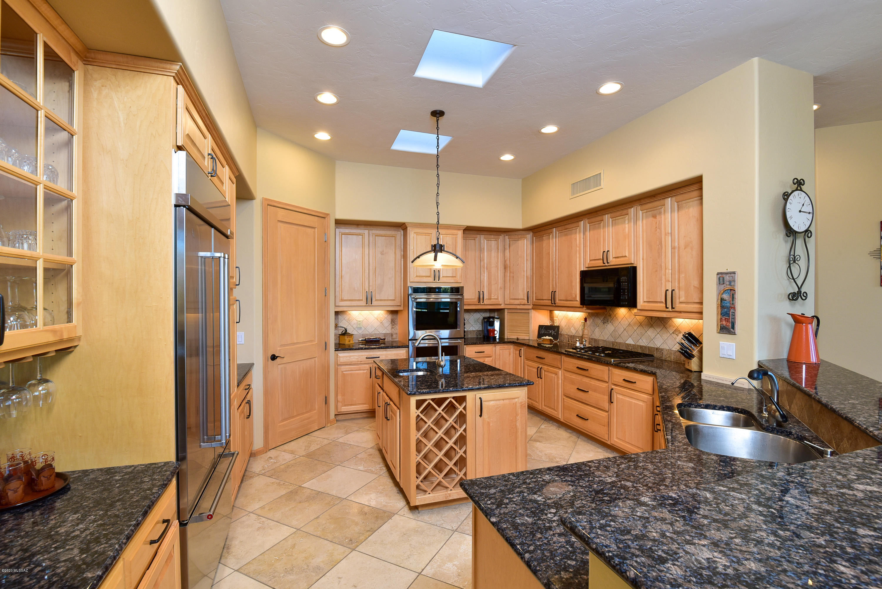 Honey Bee Canyon Estates - Residential