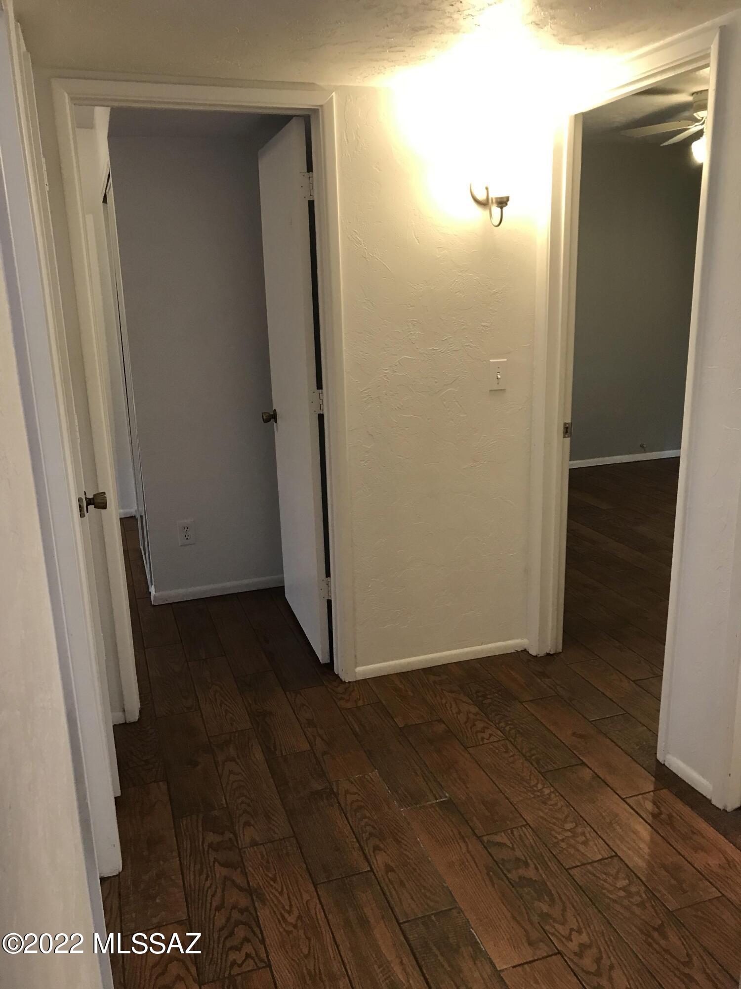 Tucson Park West NO. 3 (1-144) - Residential Lease
