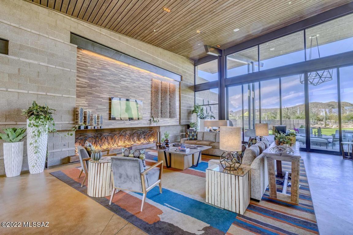 Del Webb At Dove Mountain VI - Residential