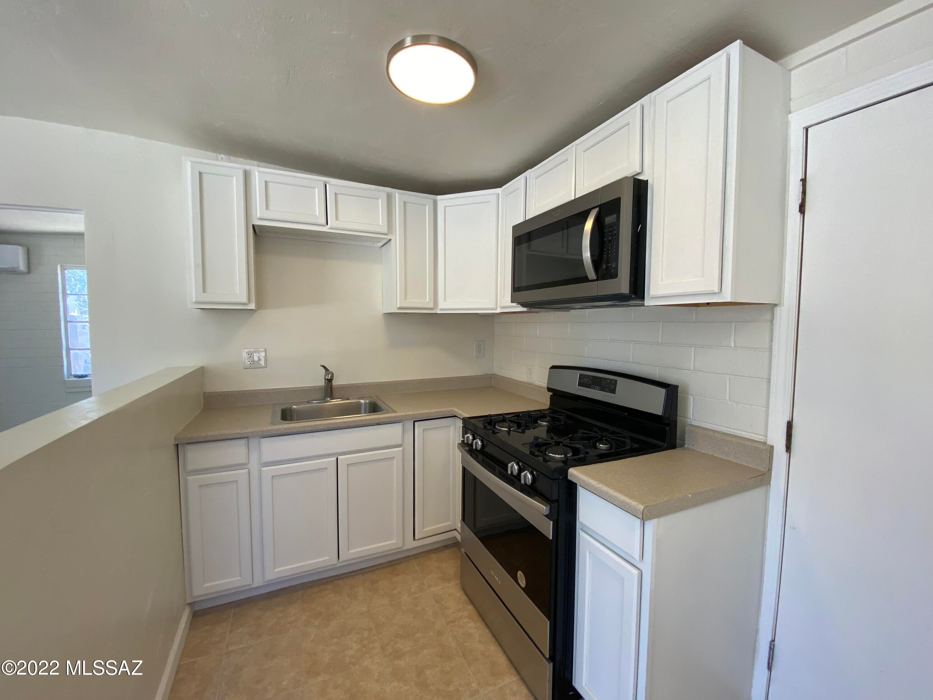 Coronado Heights - Residential Lease