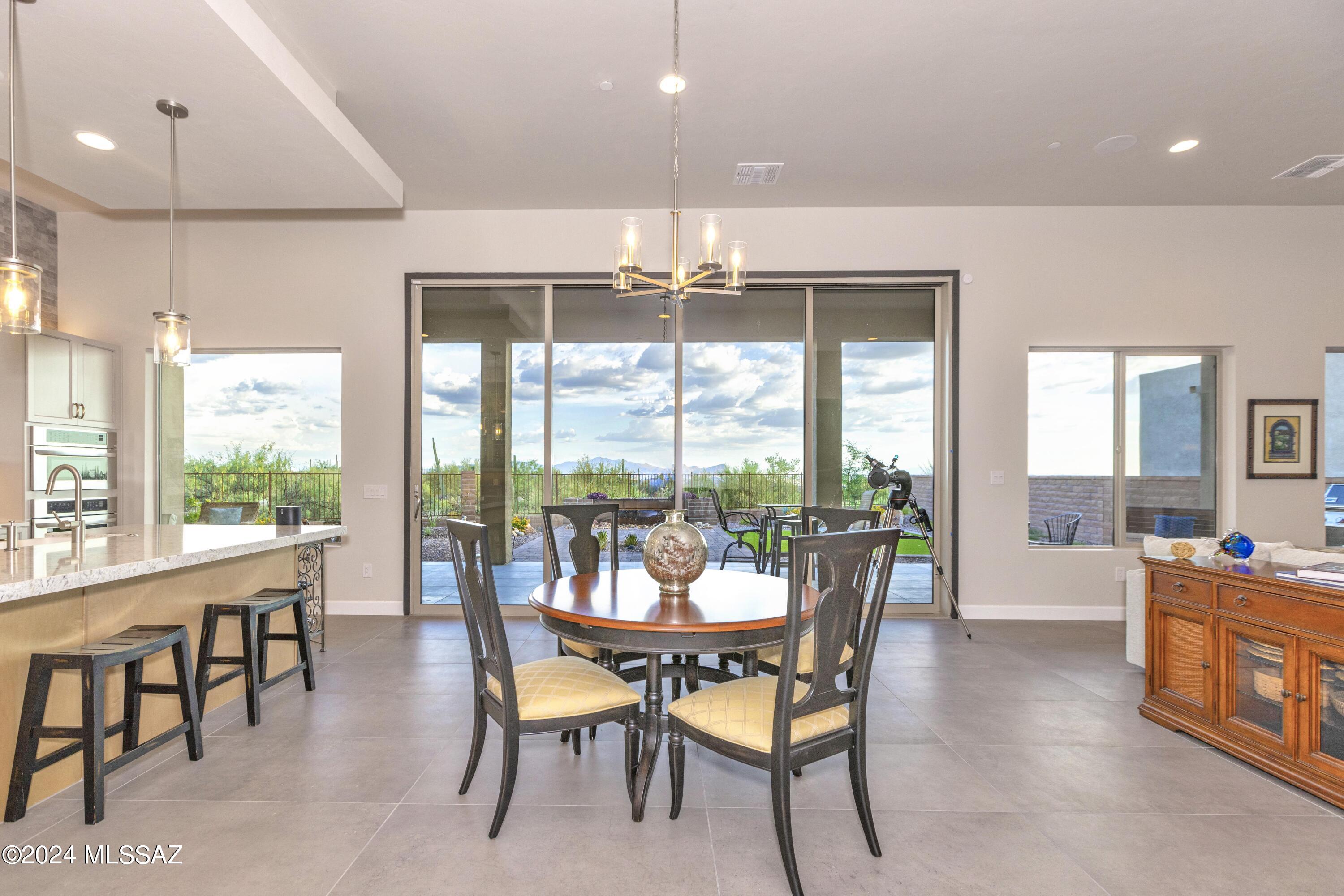 Boulder Bridge Pass III At Dove Mountain SQ20143000307 - Residential