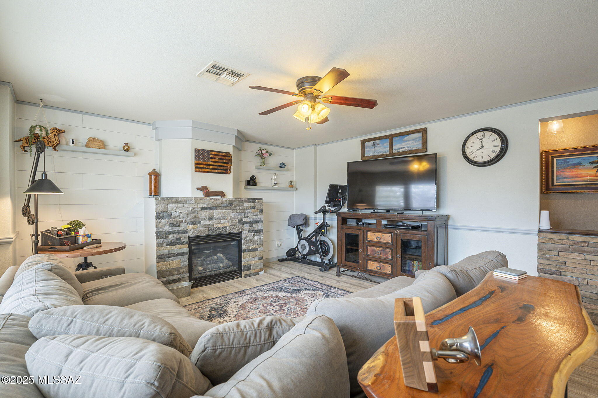 Presidio De Las Montanas - Residential