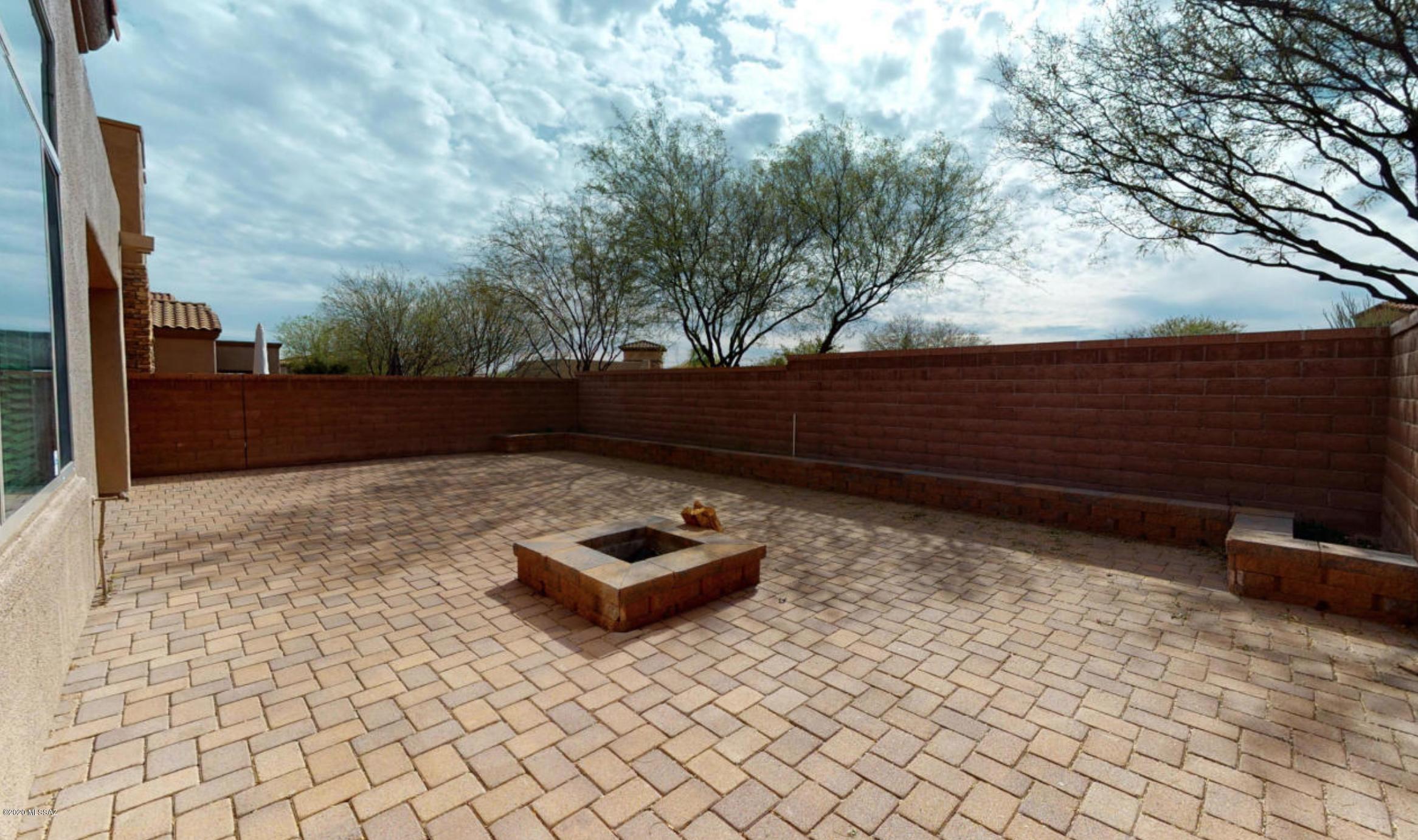 Paloma Ridge (1-54) - Residential Lease