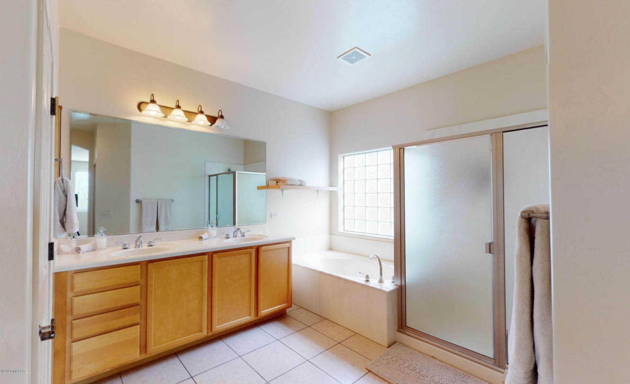 Paloma Ridge (1-54) - Residential Lease
