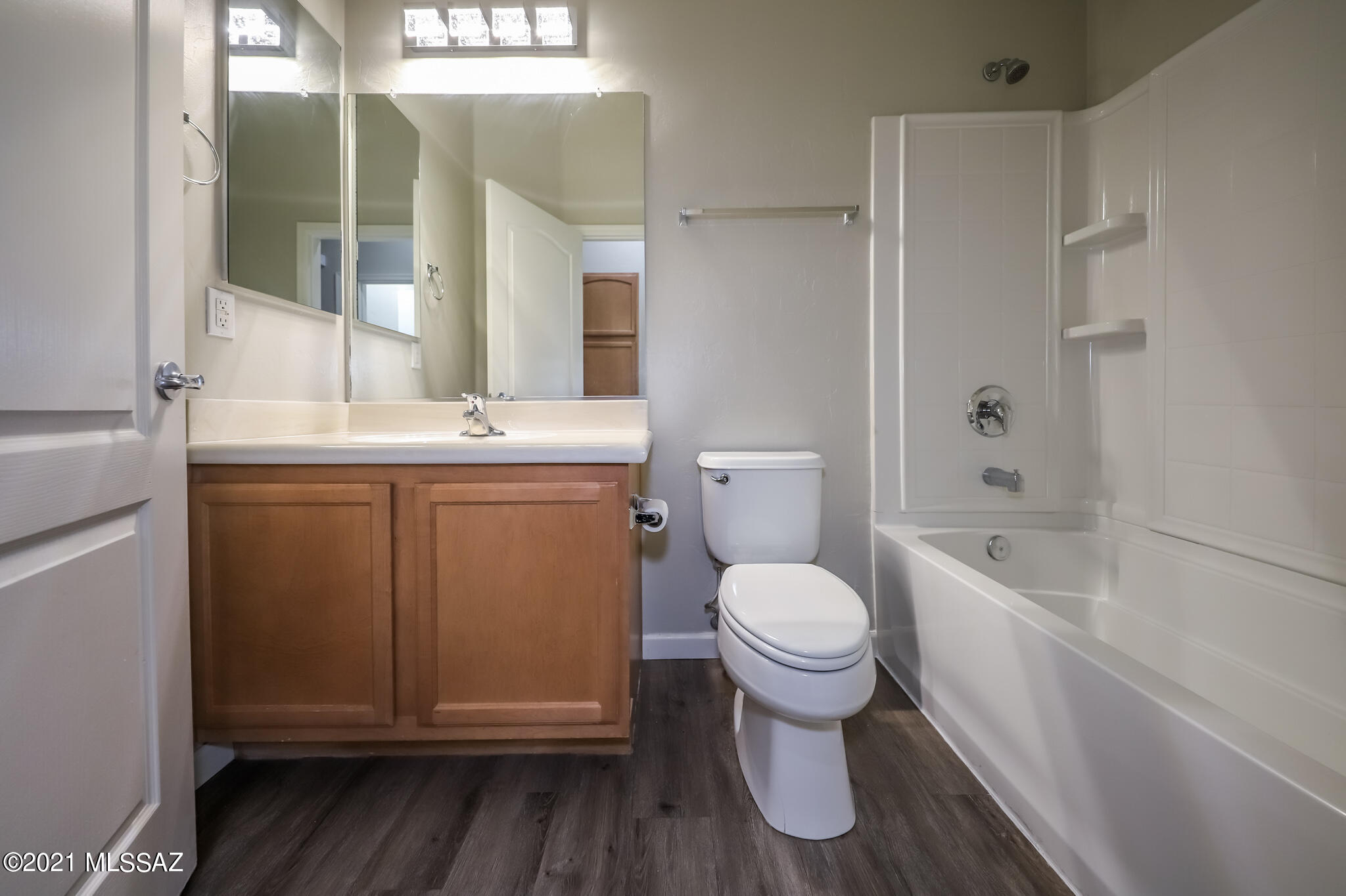 Rancho Del Lago (1-100) - Residential