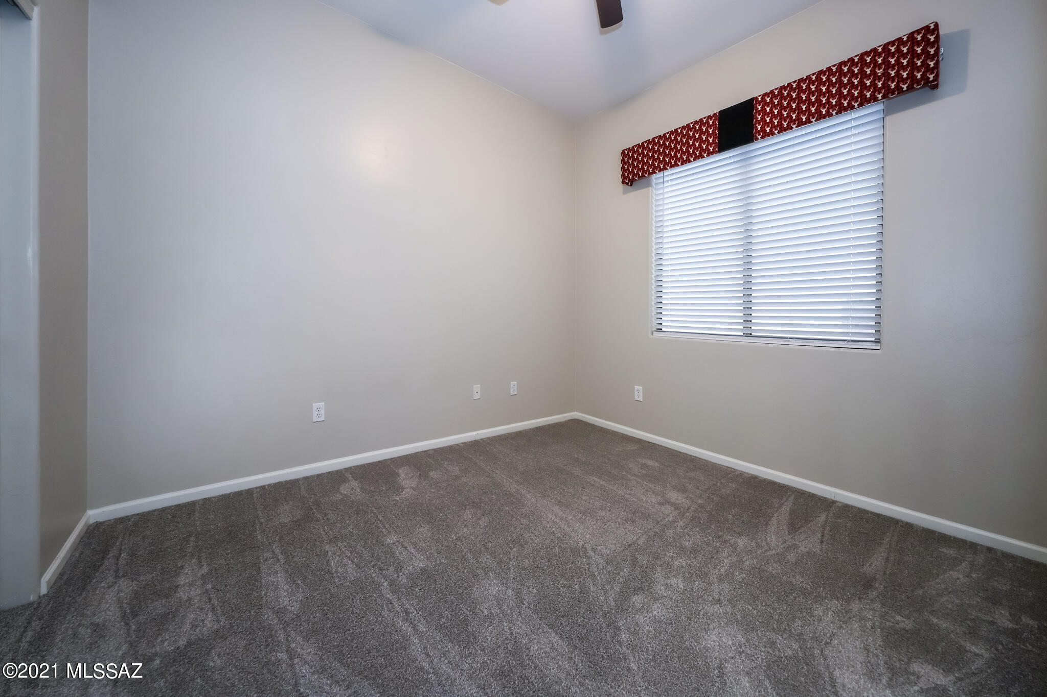 Rancho Del Lago (1-100) - Residential