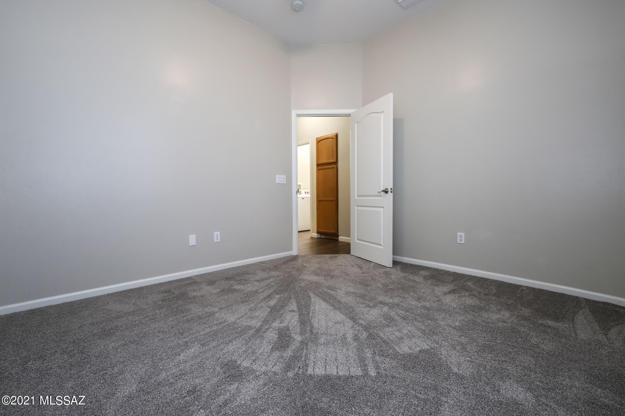 Rancho Del Lago (1-100) - Residential
