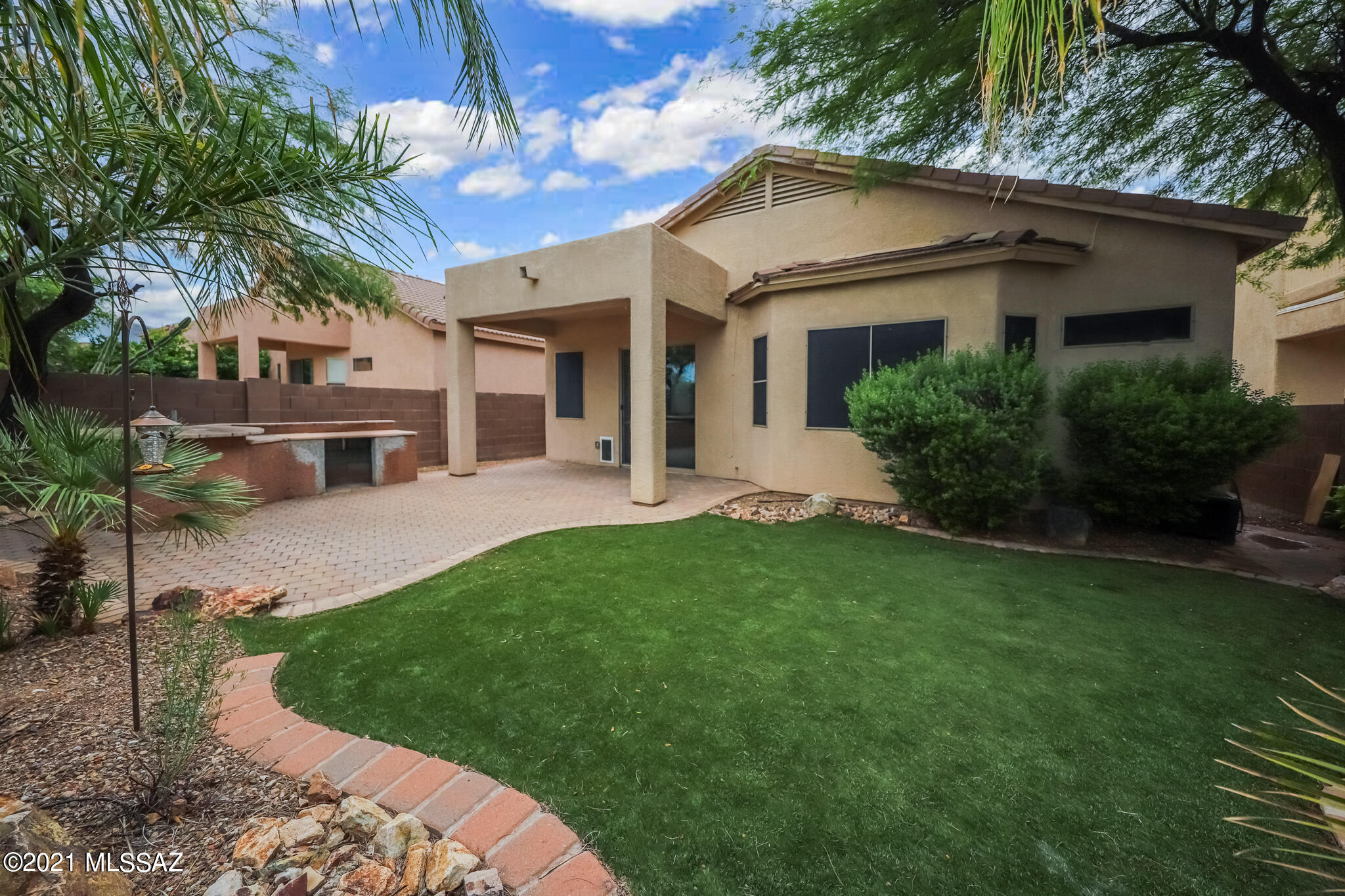 Rancho Del Lago (1-100) - Residential