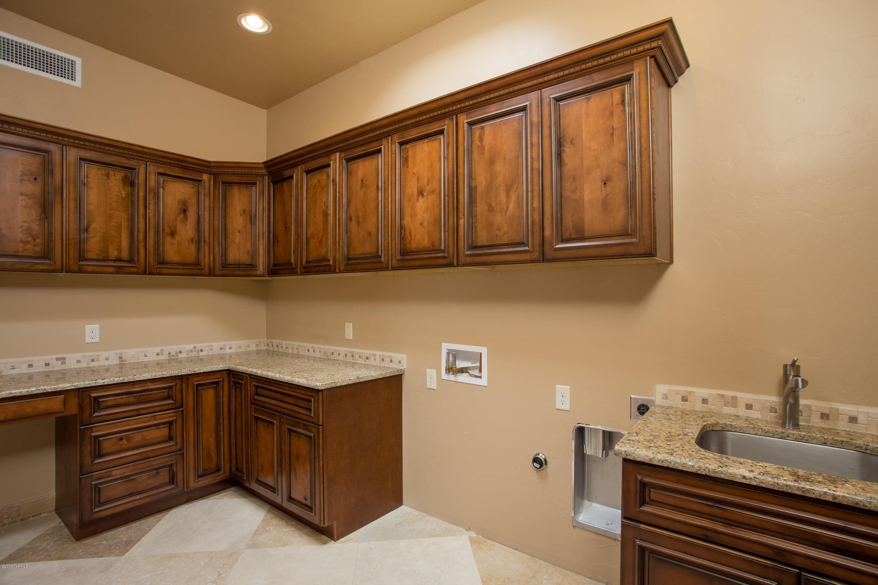 Alta Vista Village II (1-28) - Residential